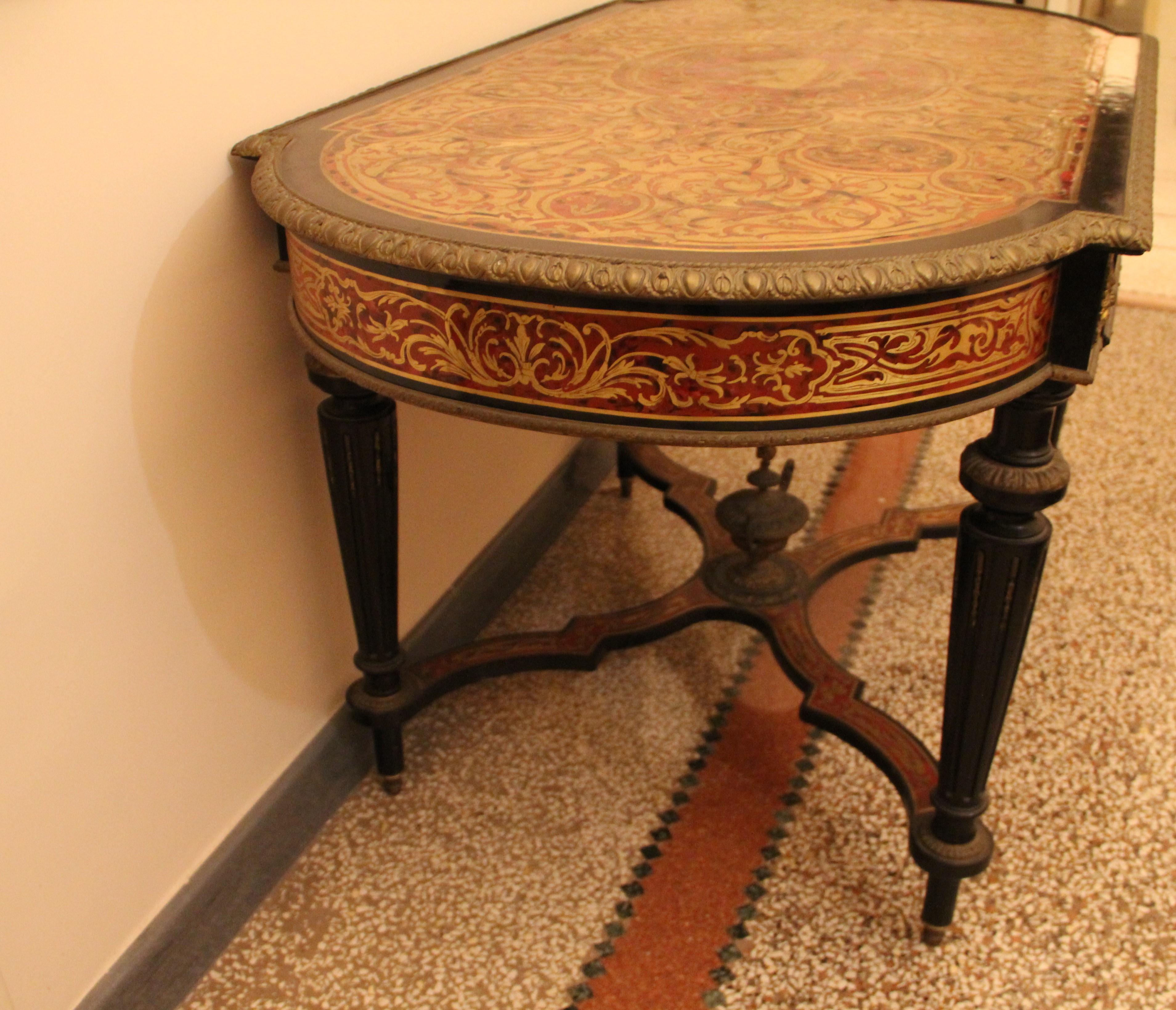 Gilt Bronze-Mounted “Boulle” Marquetry Centre Table, Late 19th Century For Sale 2