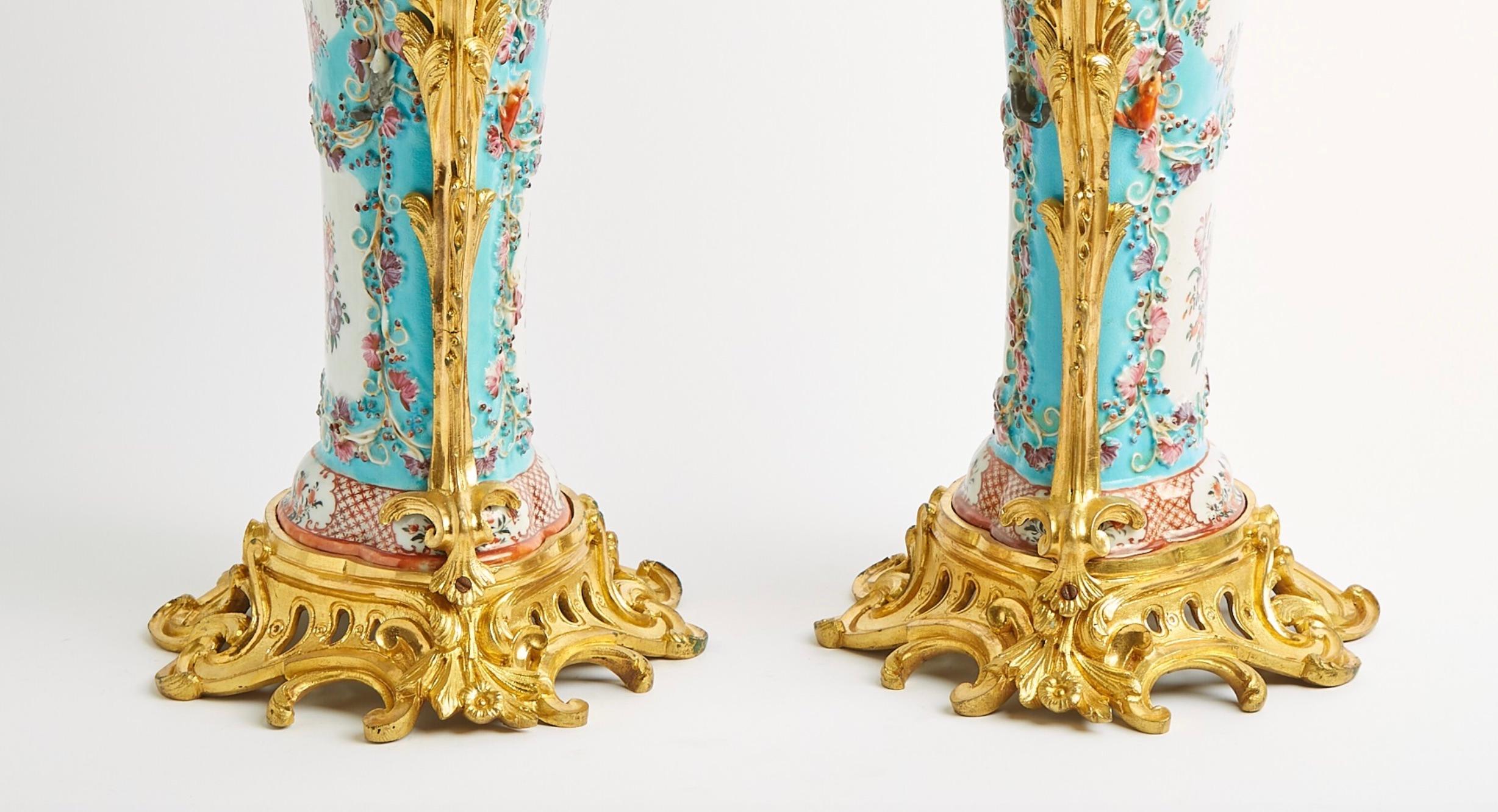 Gilt Bronze-Mounted English Samson Porcelain Decorative Urns For Sale 6