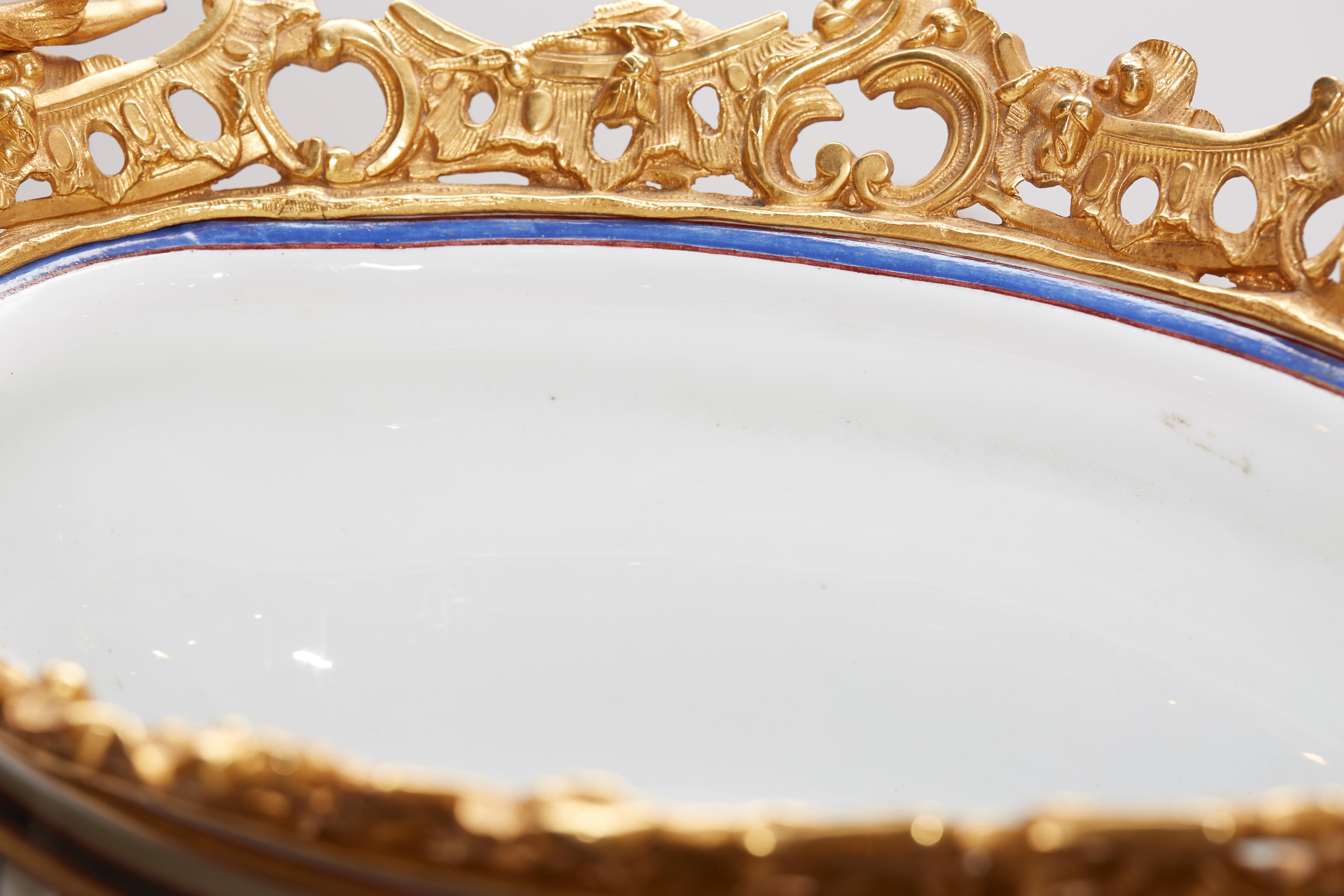 Gilt Bronze Mounted Famille Rose Porcelain Bowl In Good Condition In New York, NY