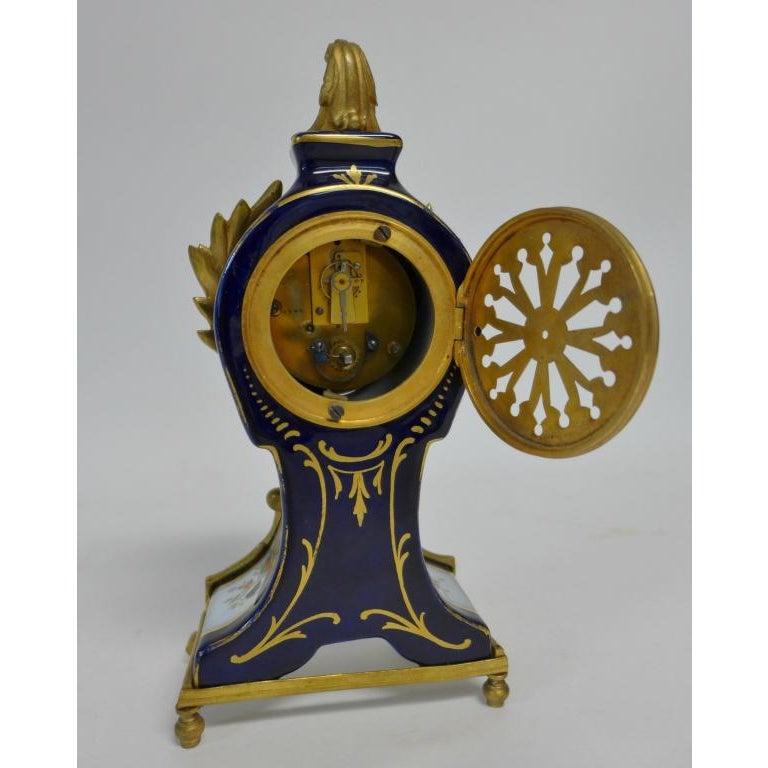 Gilt Bronze Mounted Porcelain Clock In Good Condition For Sale In Norwood, NJ