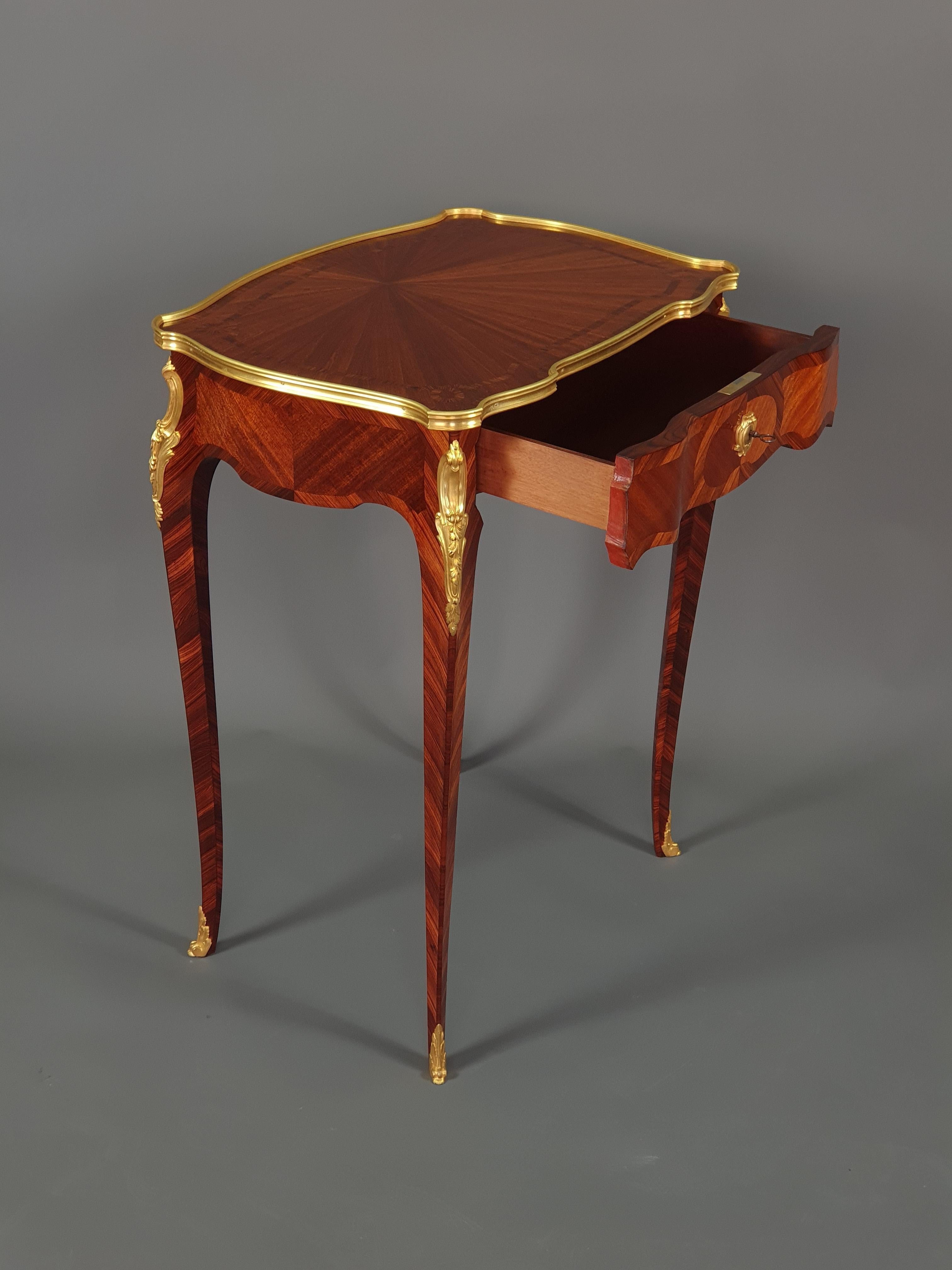 Gilt Bronze Mounted Table D'appoint in Marquetry in the Style of François Linke For Sale 3