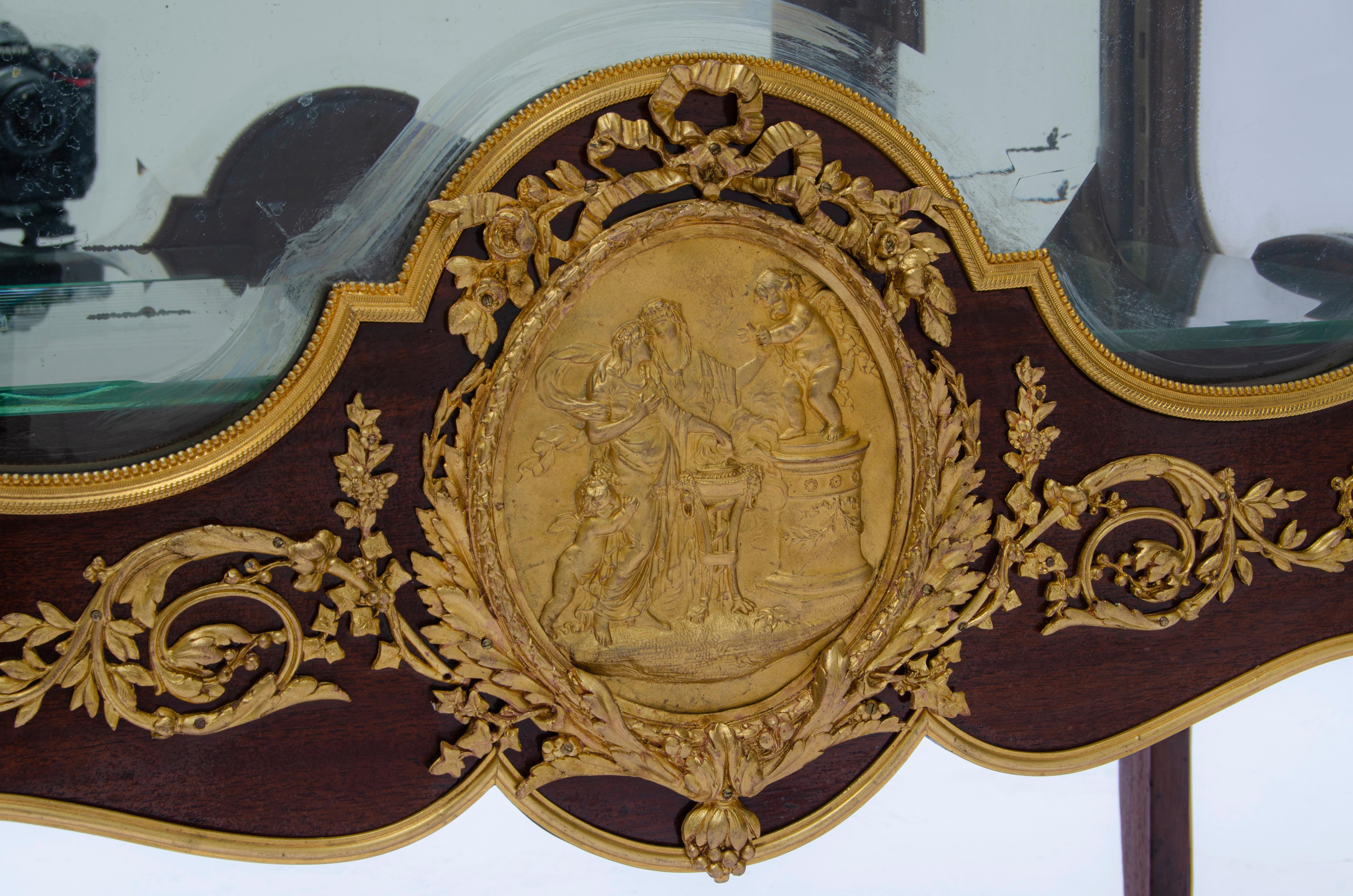 Vitrine montée en bronze doré par Franois Linke Bon état - En vente à Ciudad Autónoma Buenos Aires, C