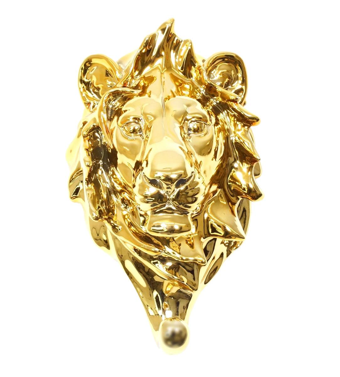Vergoldete Bronzeskulptur, Serviettenhalter mit dem Kopf eines Löwen, 20. Jahrhundert.

Vergoldete Bronzeskulptur, Serviettenhalter mit dem Kopf eines Löwen, 20. Jahrhundert.  

H: 21cm, B: 12cm, T: 10cm