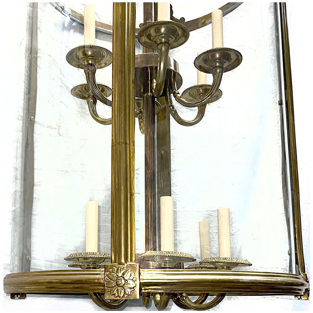 Dorato Grande lanterna neoclassica in bronzo in vendita