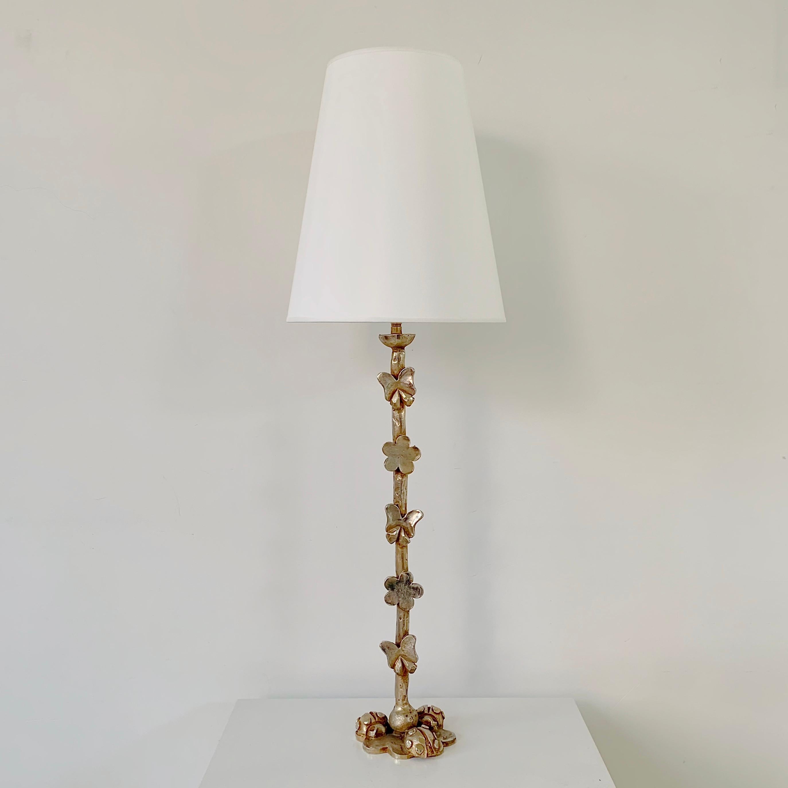 Nice decorative table lamp,  by Nicolas De Waël for Fondica, 1997, France.
Gilt bronze stamped Dewael Fondica France 97.
Butterflies, flowers and ladybugs poetic decor.
New fabric shade.
Rewired, one E27 bulb 
Good condition.
All purchases are