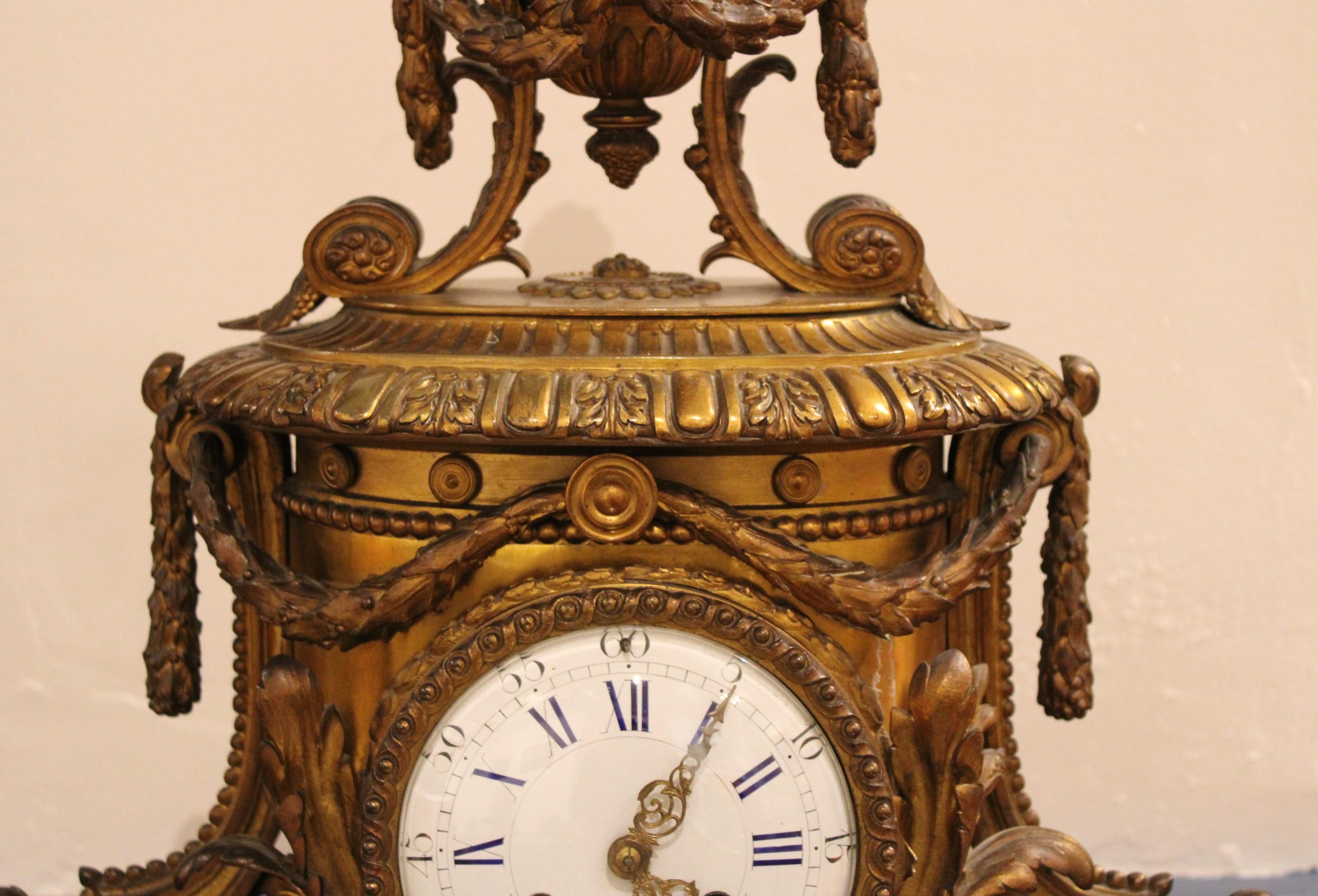 Gilt Bronze Pendulum, France 19th Century For Sale 4