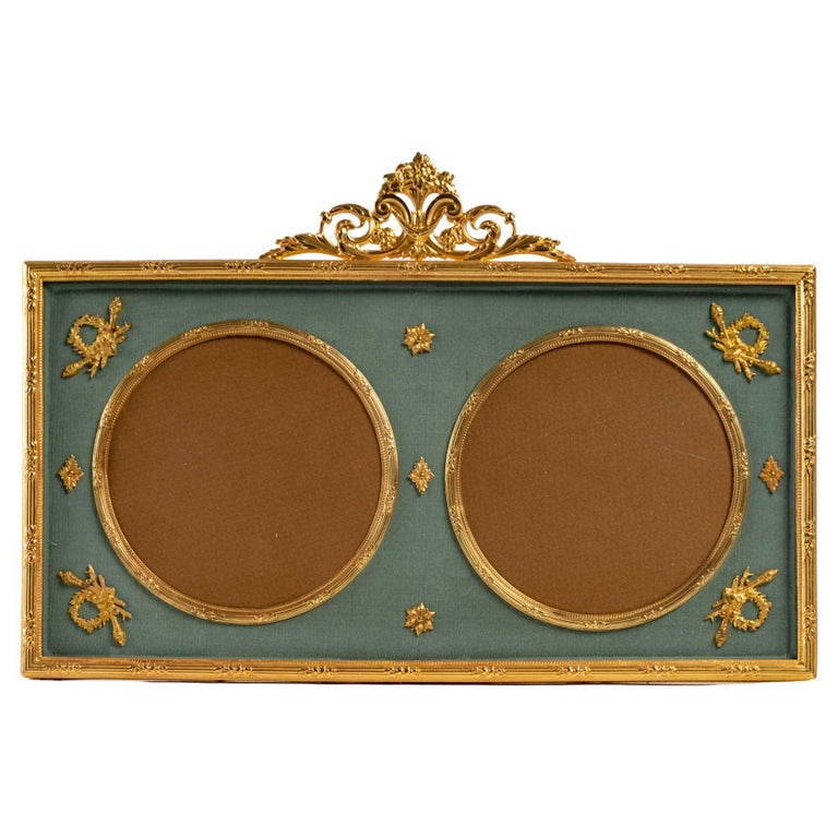 Gilt bronze photo frame, 19th century For Sale