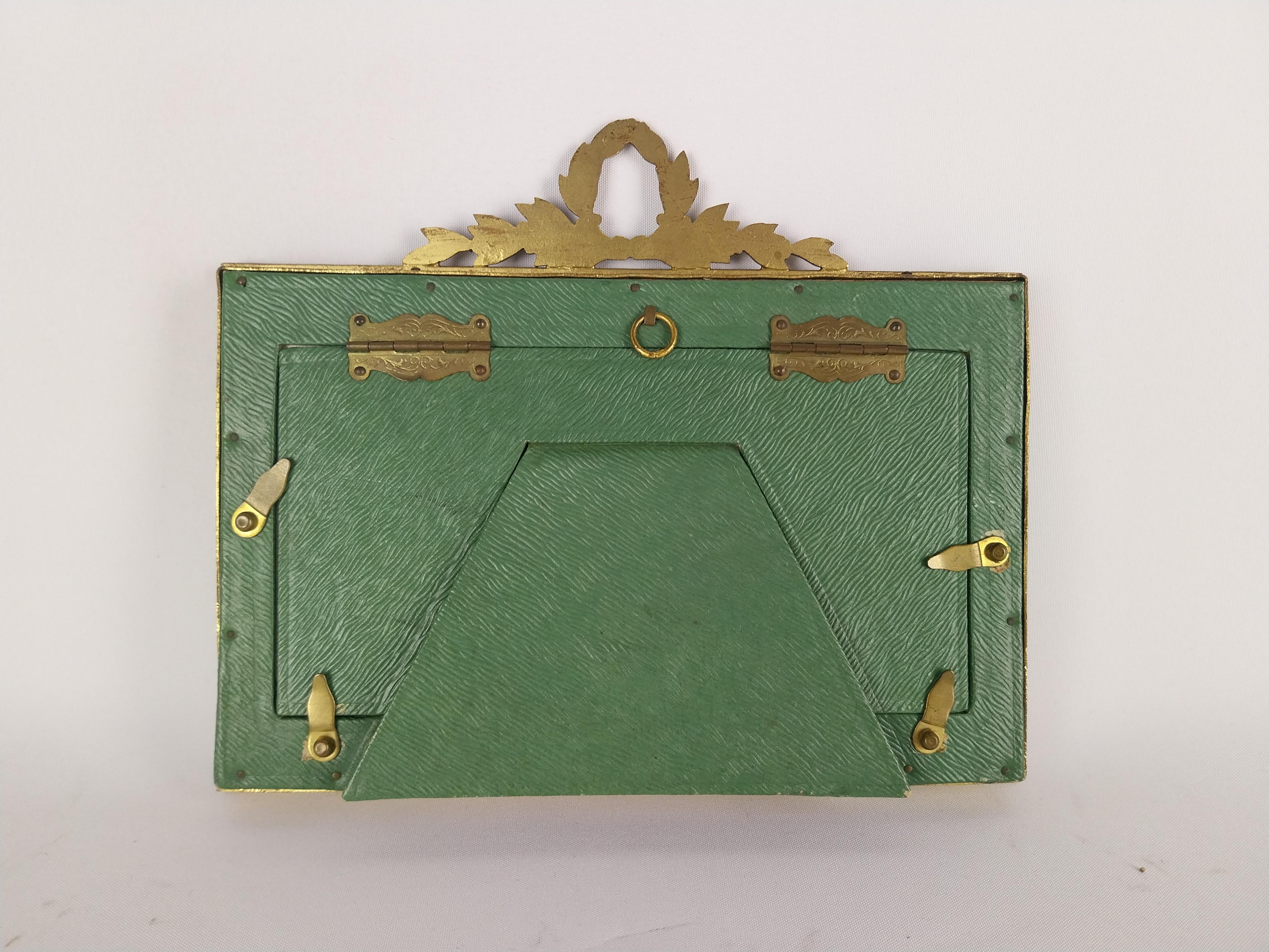 Marco de fotos de bronce dorado francés en venta 1