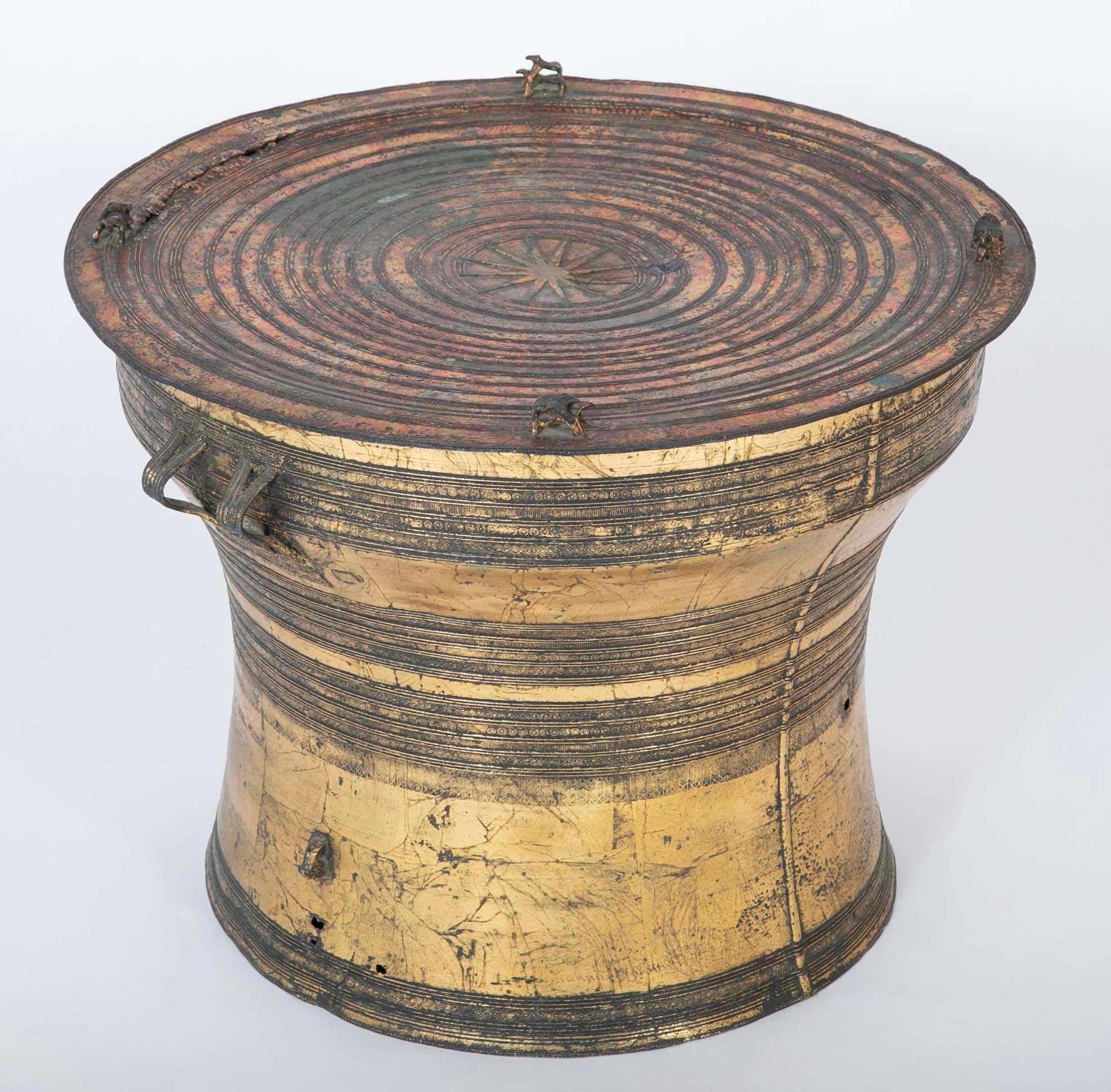 Gilt Bronze Rain Drum Side Table, Southeast Asia, 18th/19th Century im Zustand „Gut“ im Angebot in Stamford, CT