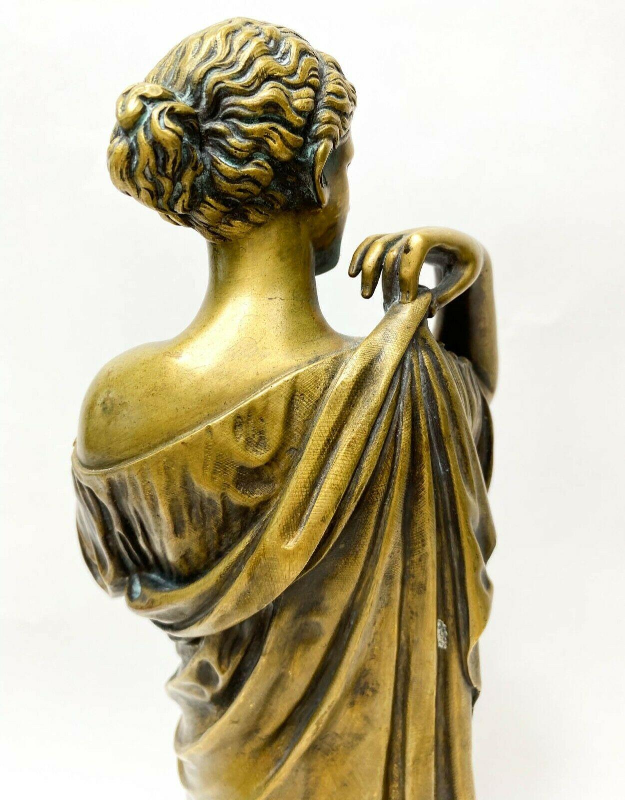 19th Century Gilt Bronze Sculpture Susse Freres Foundry Mark of a Classical Maiden, c1800 For Sale