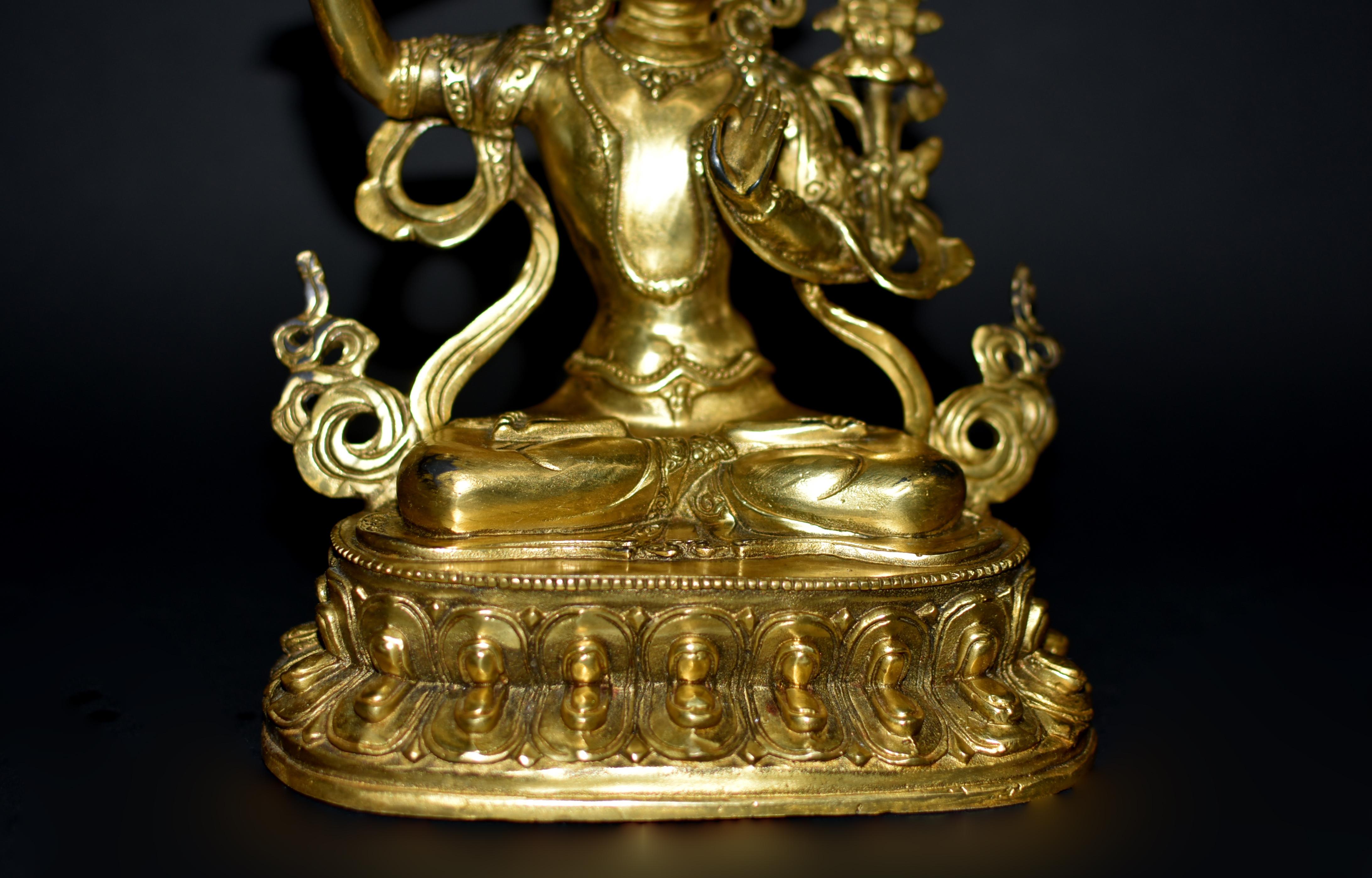 Gilt Bronze Smiling Manjushree Tibetan Buddha In Good Condition For Sale In Somis, CA