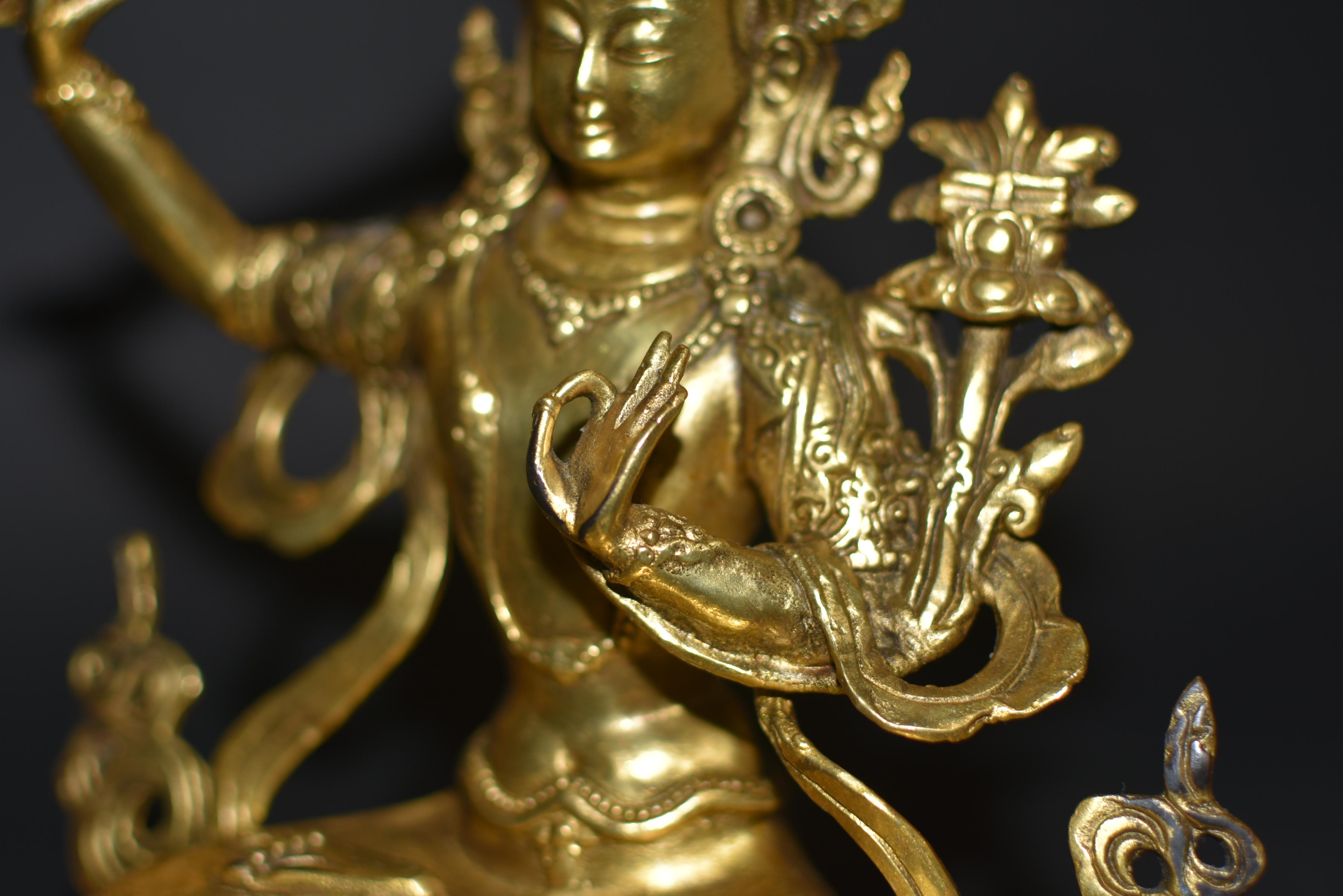 Gilt Bronze Smiling Manjushree Tibetan Buddha For Sale 4