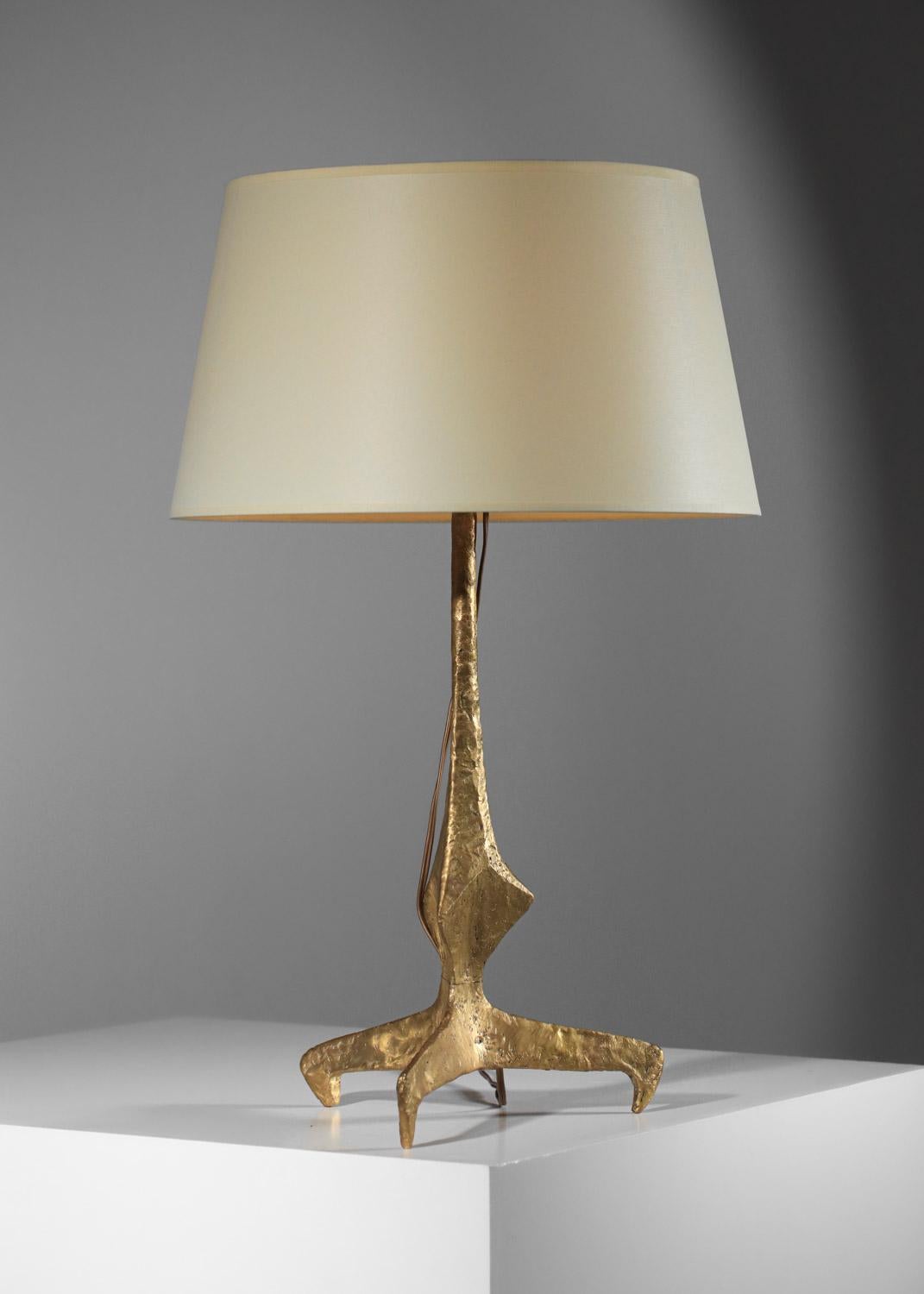 French Gilt bronze table lamp in the Felix Agostini style, tripod-shaped  For Sale