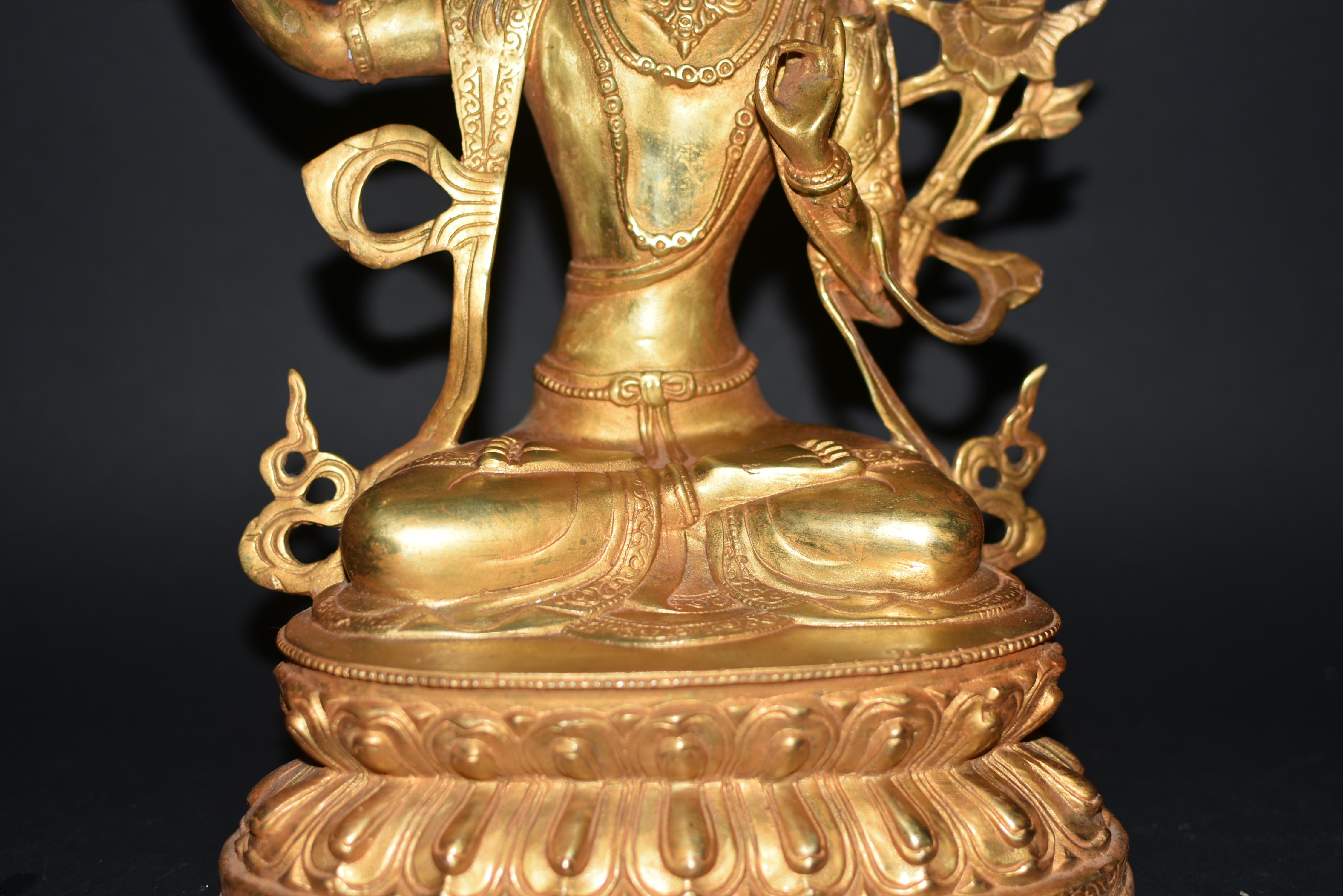 Gilt Bronze Tibetan Buddha Manjushree In Good Condition For Sale In Somis, CA