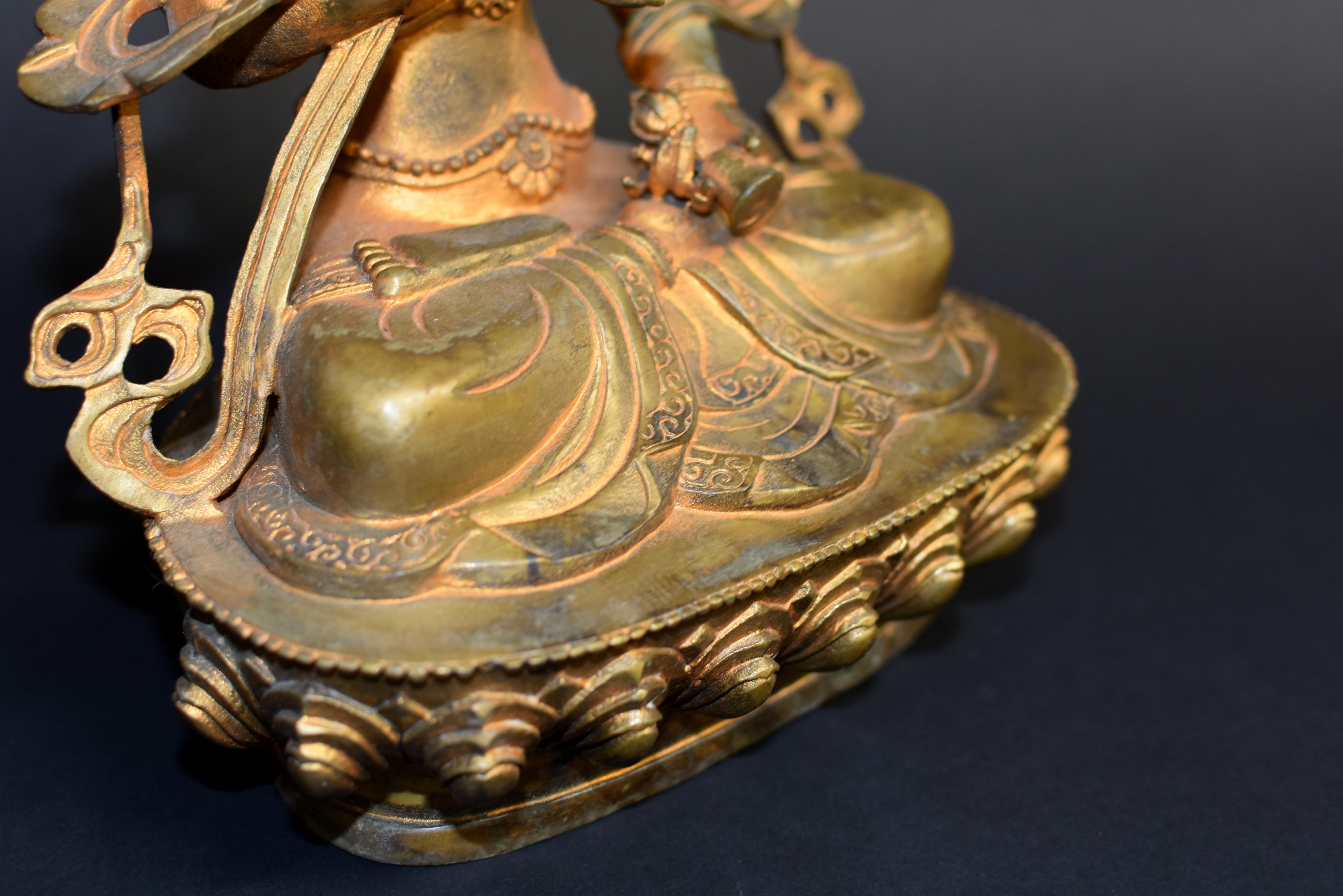 Gilt Bronze Tibetan Buddha Statue of Vajrassatva 4