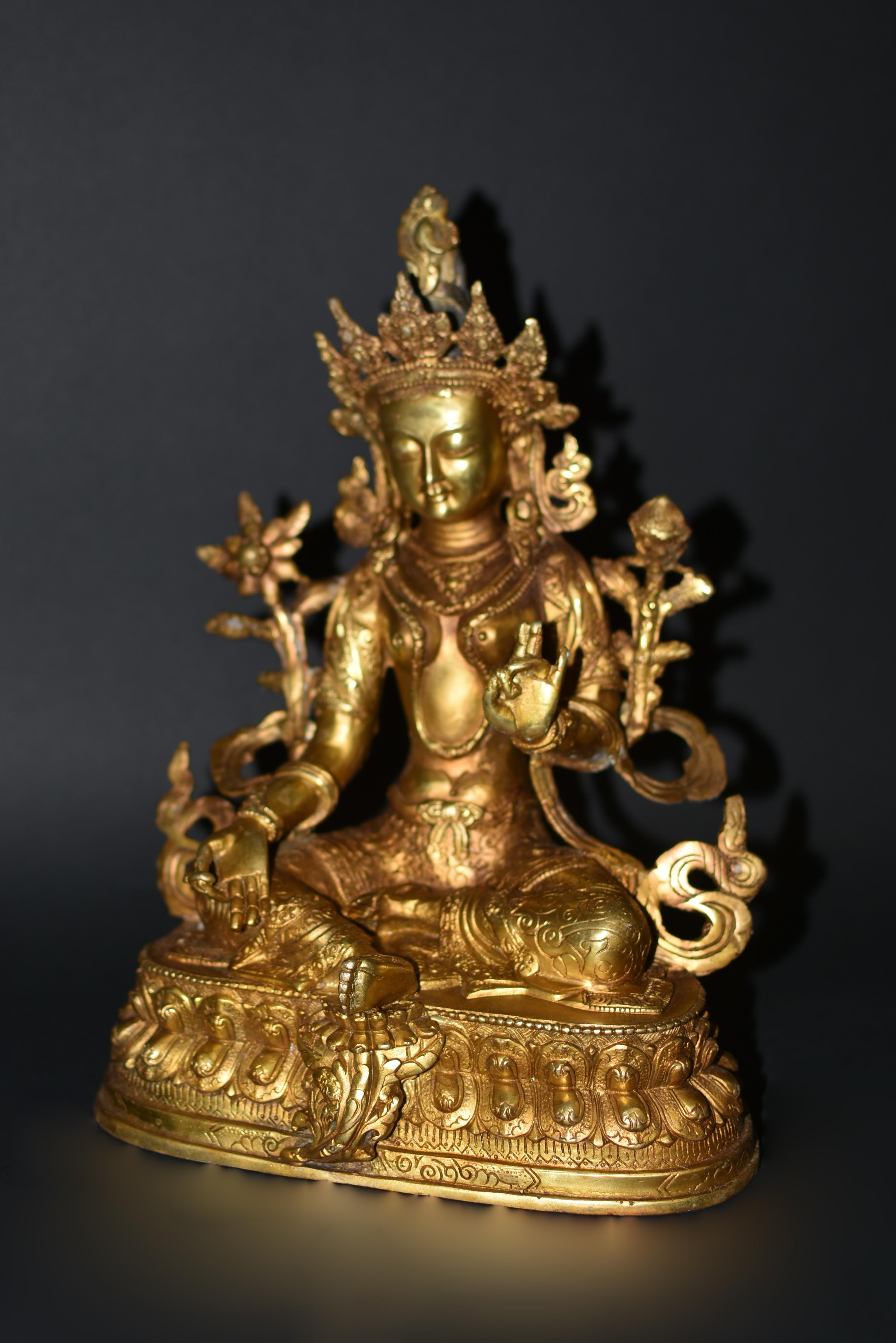 Gilt Bronze Tibetan Green Tara Statue  For Sale 2