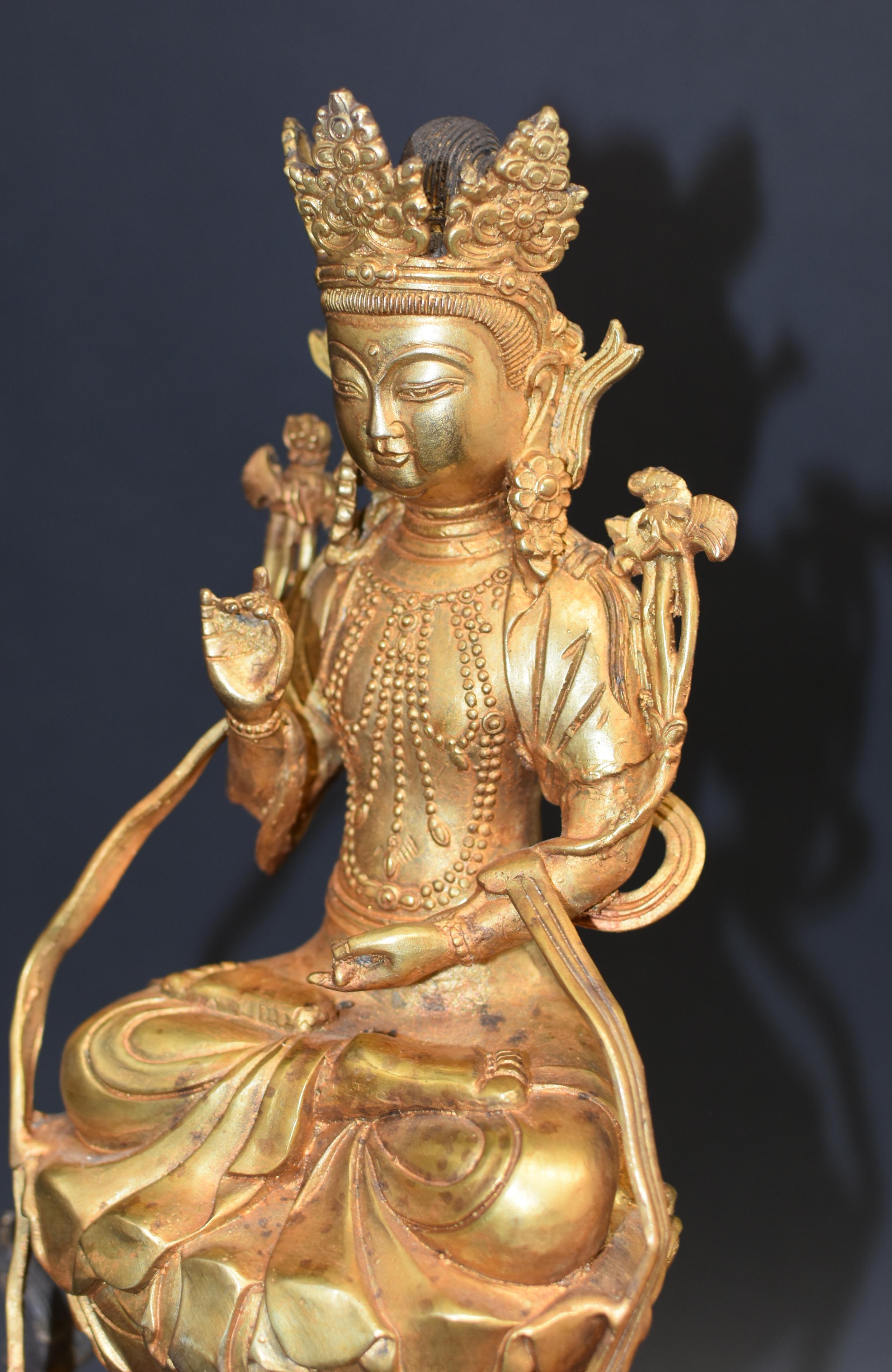 Tibetische vergoldete Bronze Tibetische weiße Tara auf hohem Sockel, 10 lb im Angebot 11