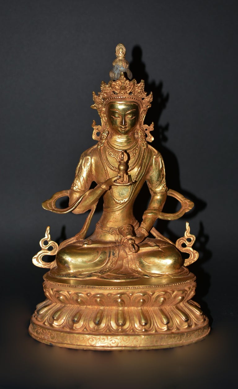 Gilt Bronze Vajrasatwa Tibetan Buddha Statue 7 lb For Sale at 1stDibs
