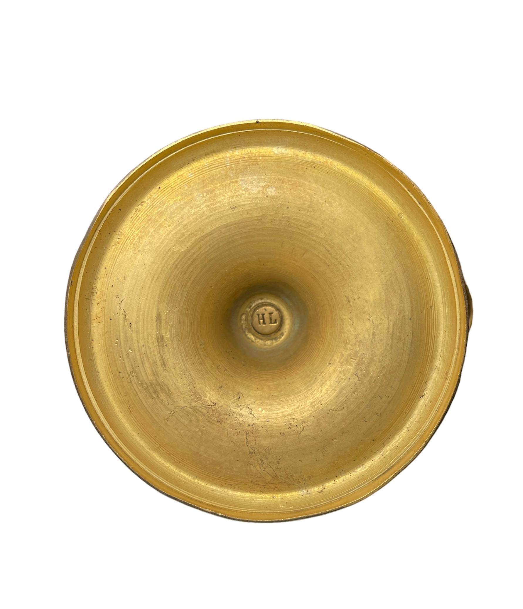Vergoldete Bronze-Doppelkerzenhalter im Zustand „Gut“ im Angebot in Guaynabo, PR