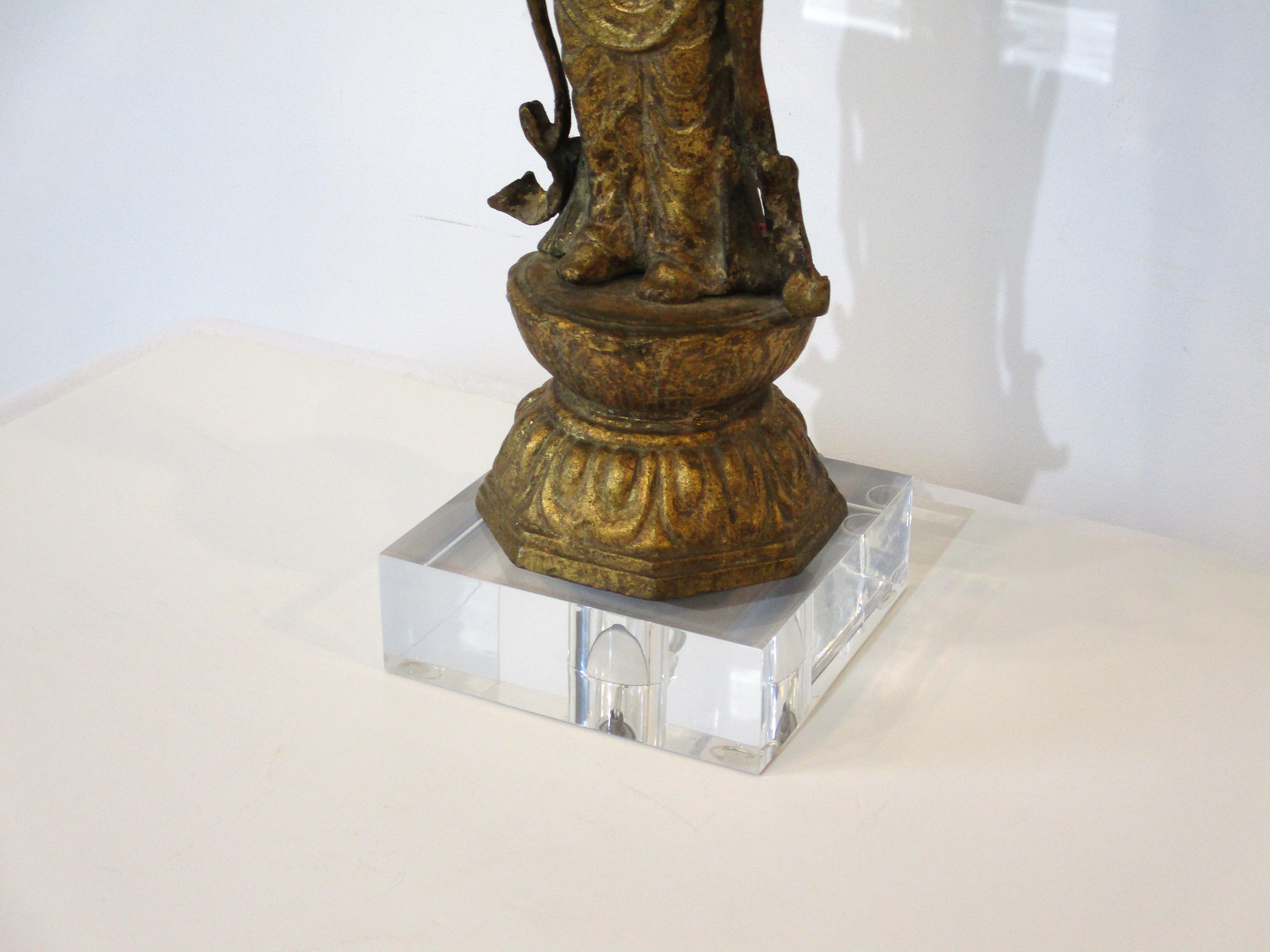 Mid-Century Modern Gilt Buddha Table Lamp in the Style of James Mont  For Sale