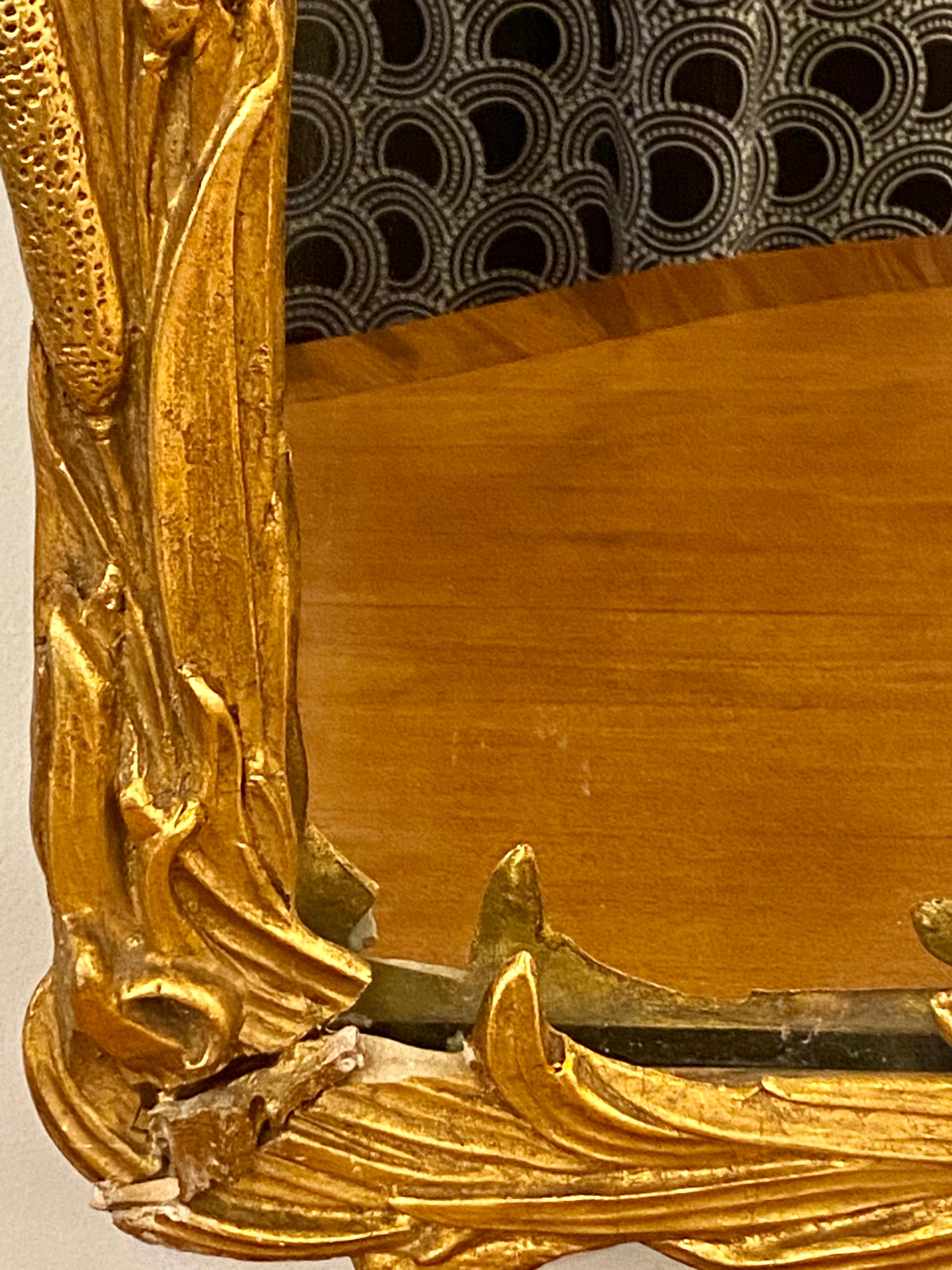Giltwood Gilt Carved Shell Motif Italian Mirror