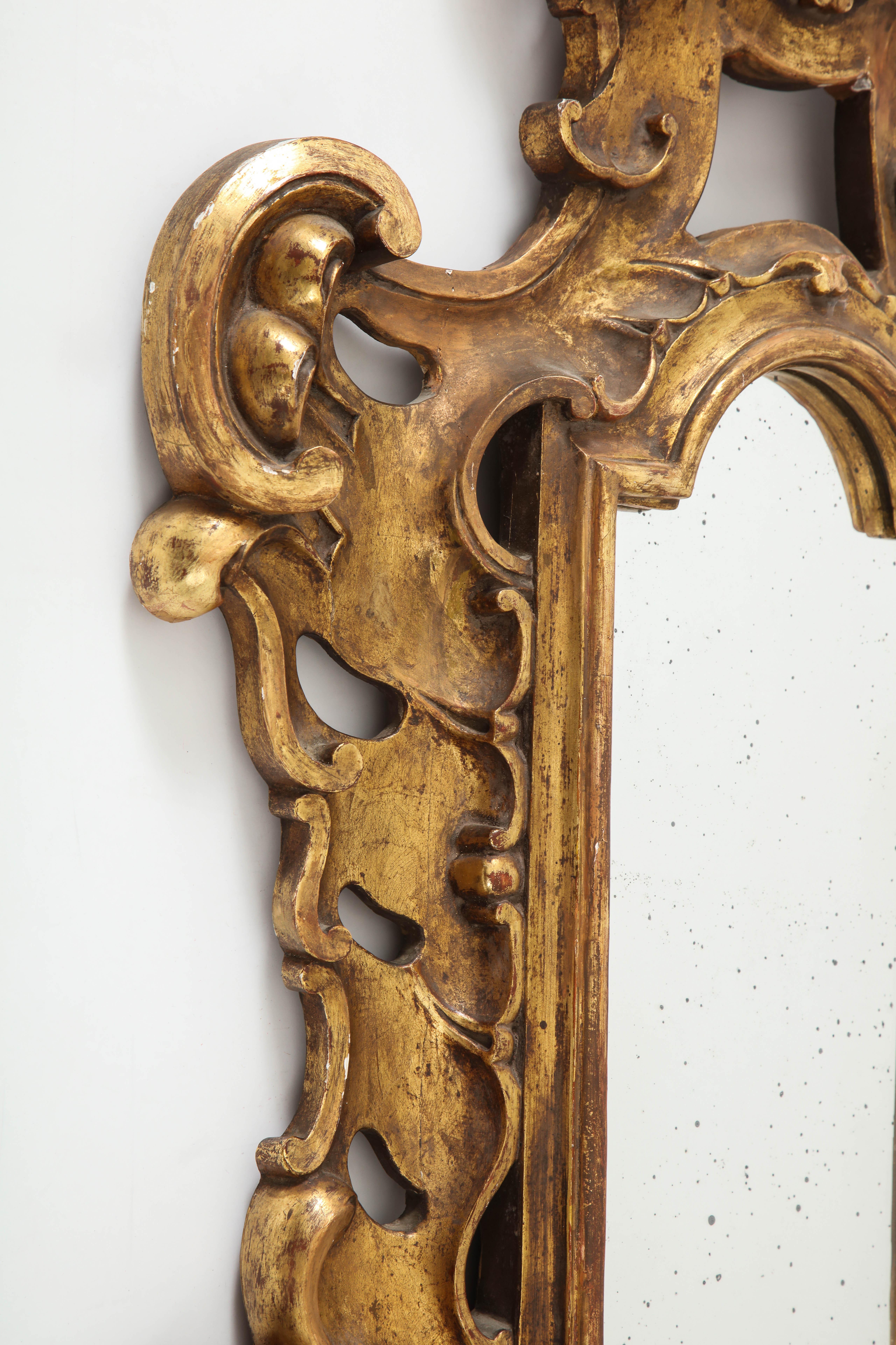 Gilt Carved Wood Baroque Mirror For Sale 2