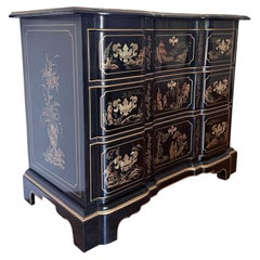 Gilt Chinoiserie Black Lacquer Serpentine Chest Dresser by Drexel Et Cetera