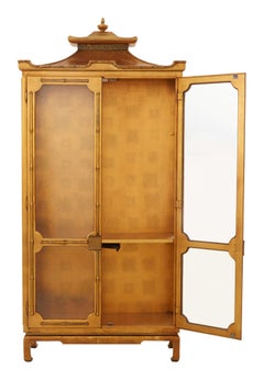 Gilt Chinoiserie Display Cabinet