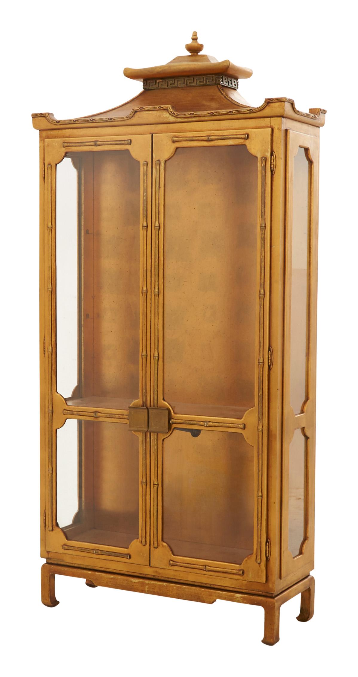 Mid-Century Modern Gilt Chinoiserie Display Cabinet For Sale
