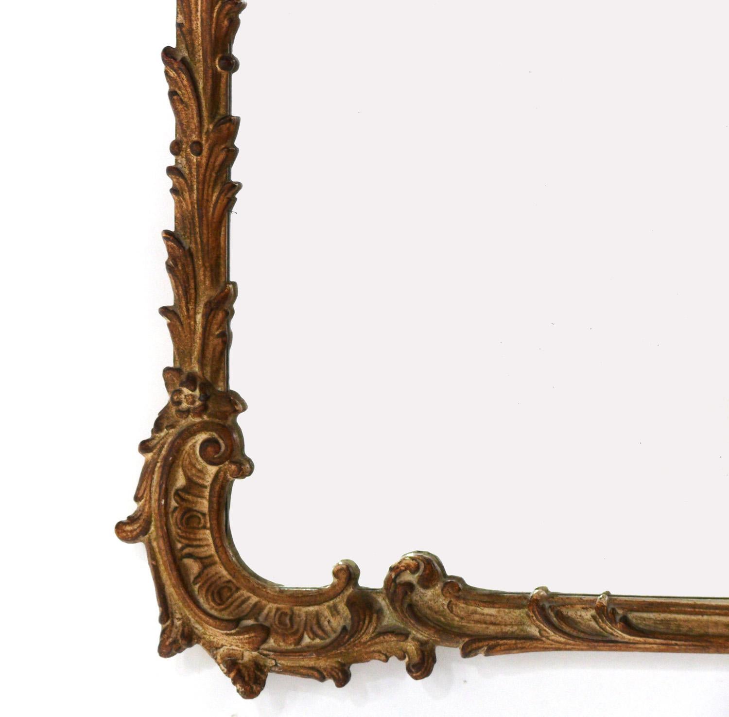 Doré Miroir Chinoiserie doré, vers les années 1940 en vente