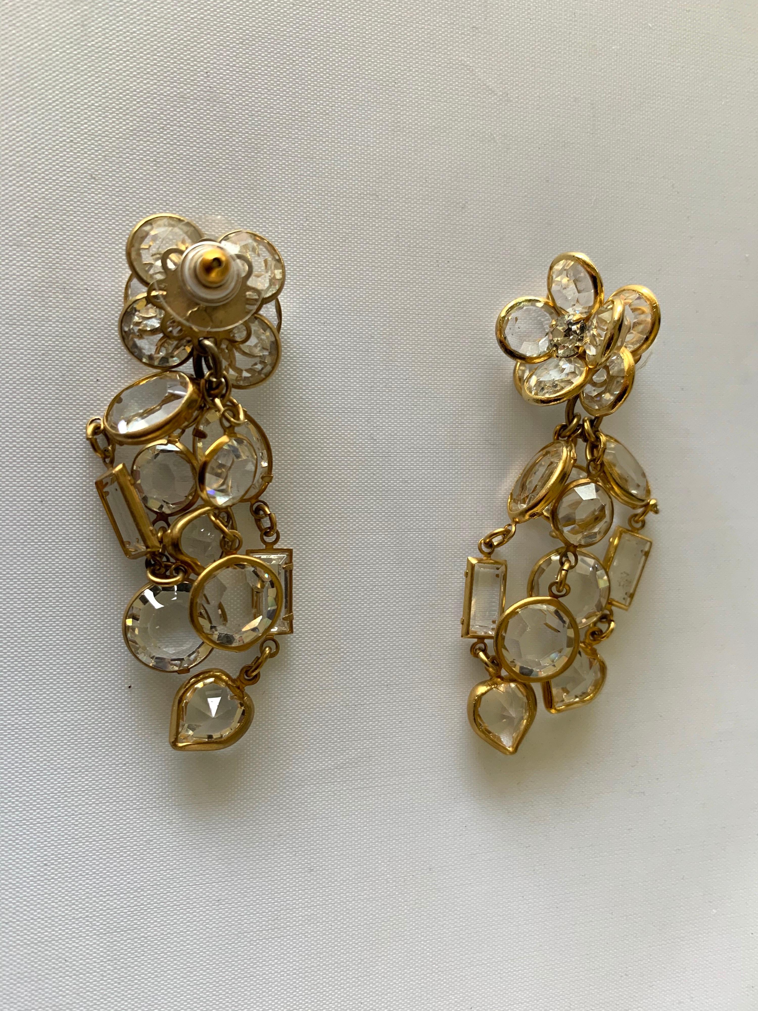 Gilt Clear Crystal Flower Diamante Statement Earrings  1