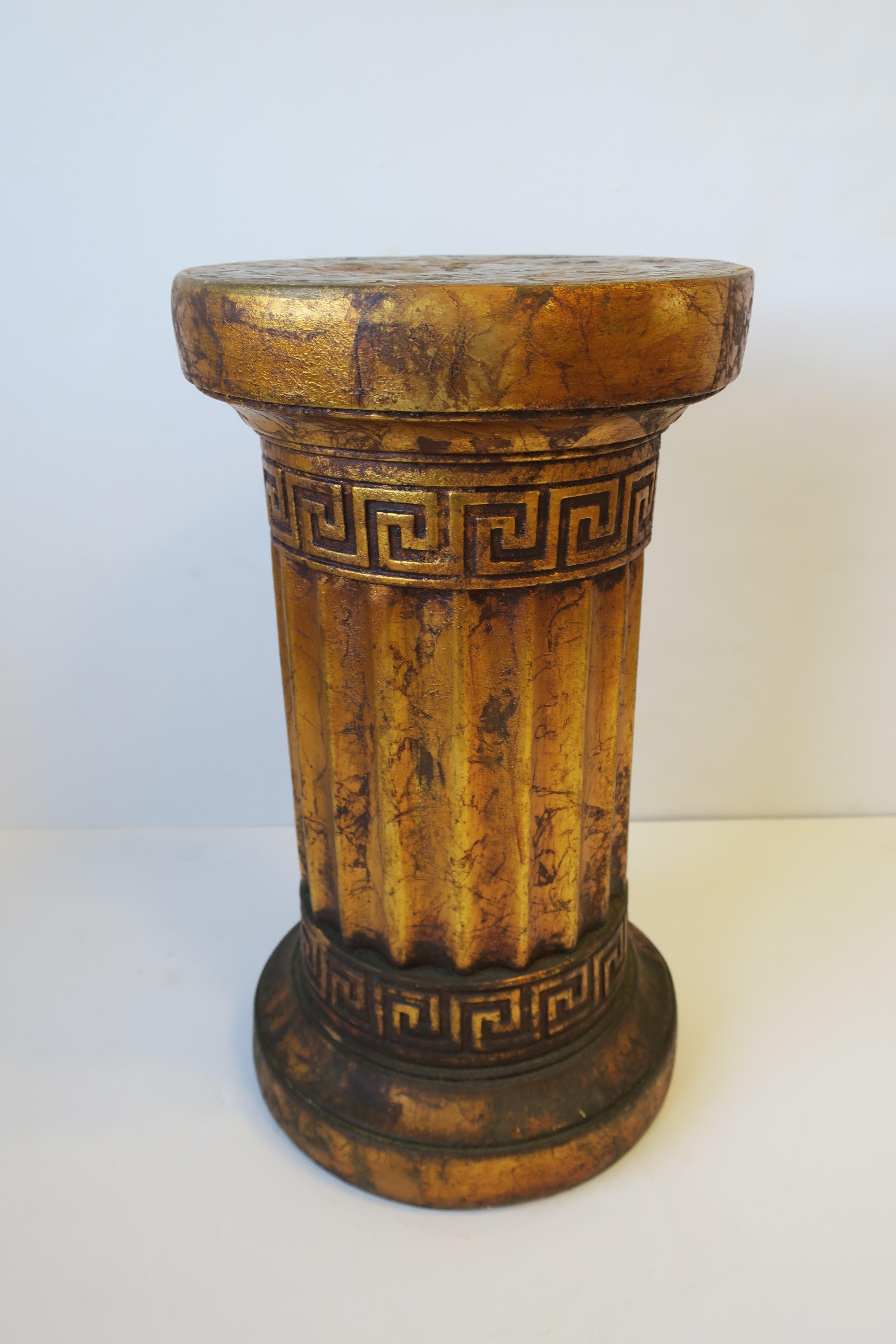 Column Pedestal Drinks Side Table or Plant Stand Neoclassical  For Sale 4