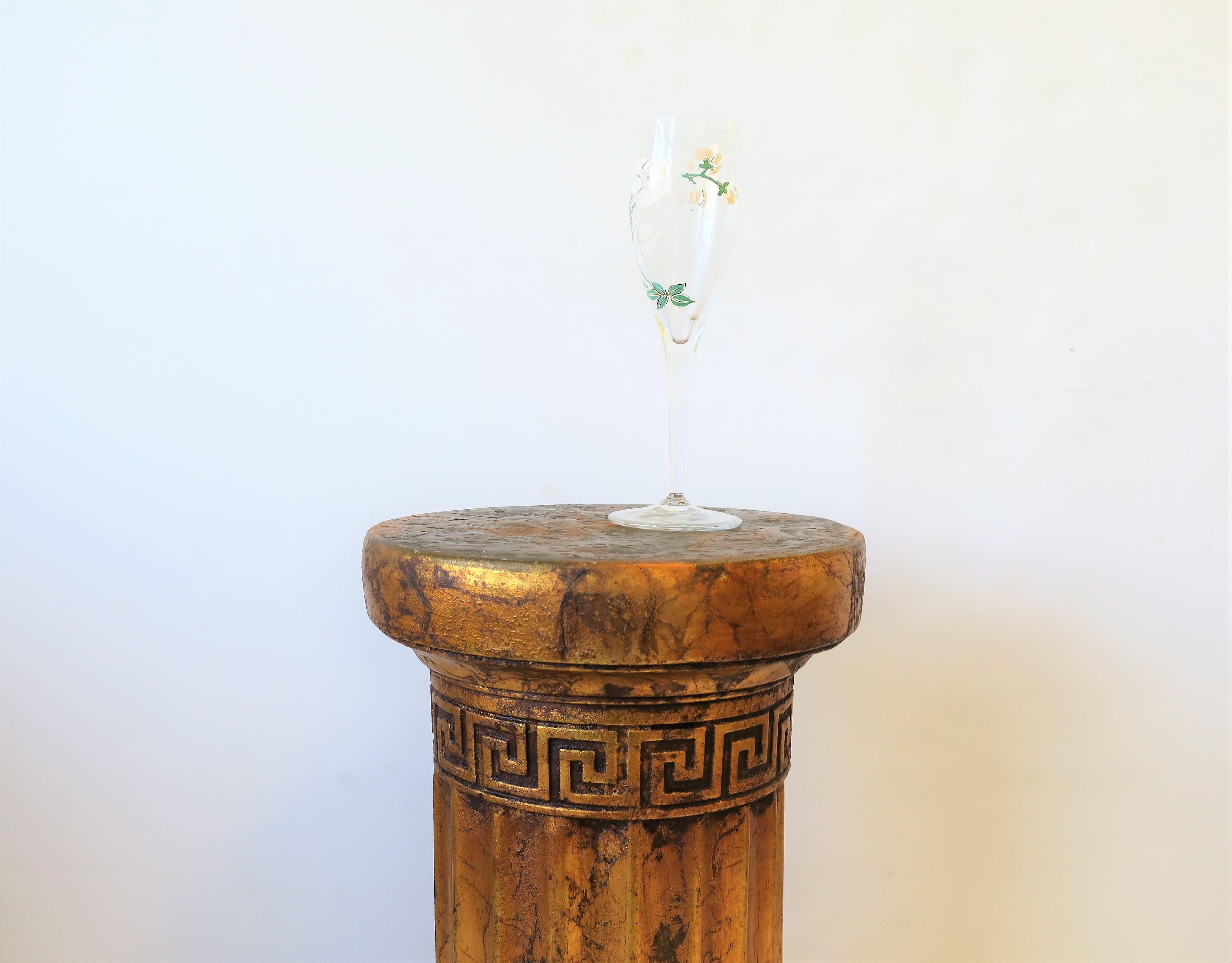 Column Pedestal Drinks Side Table or Plant Stand Neoclassical  For Sale 5