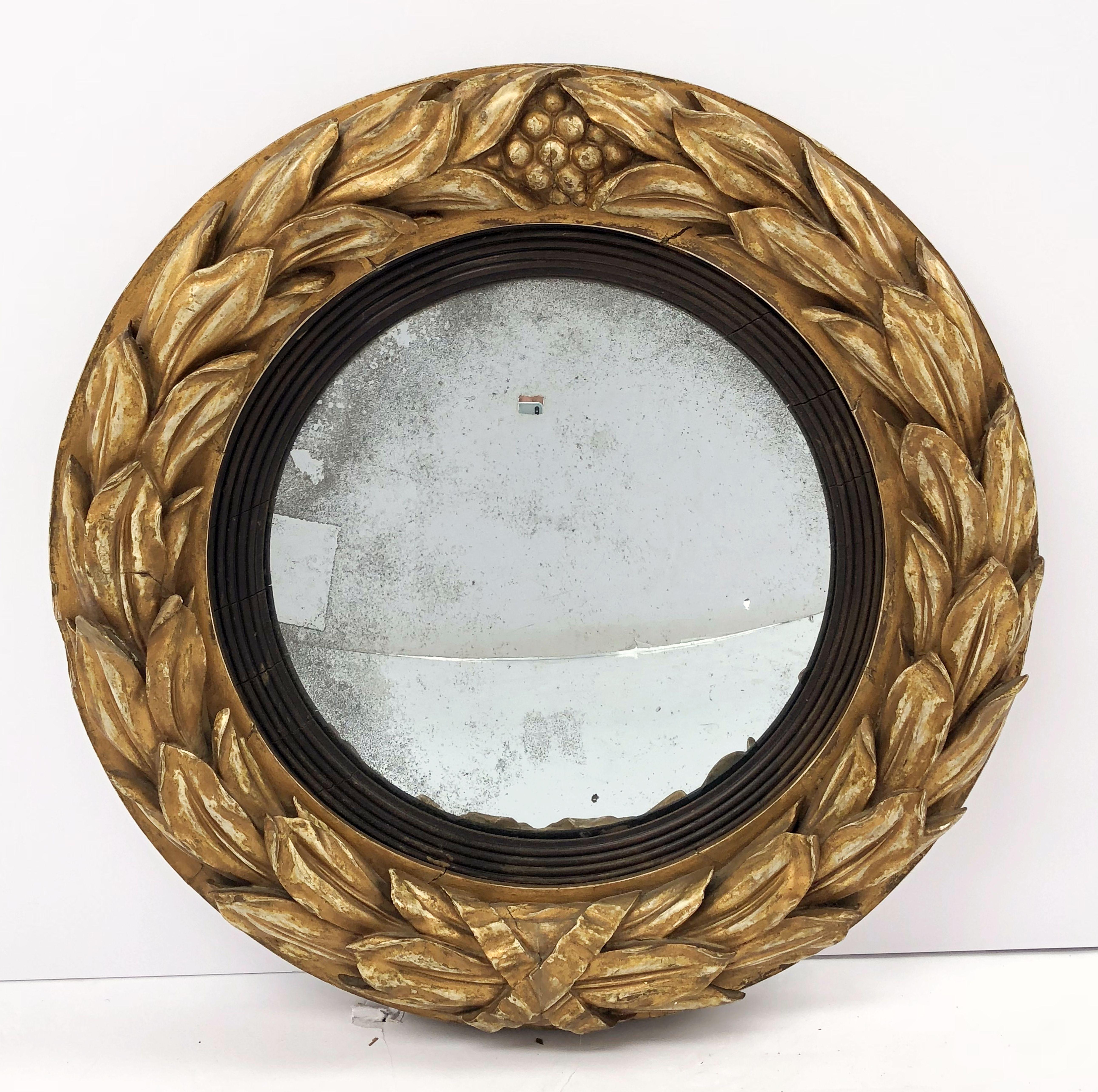 19th Century Gilt Convex Mirror from the Regency Era (Diameter 19 1/2)