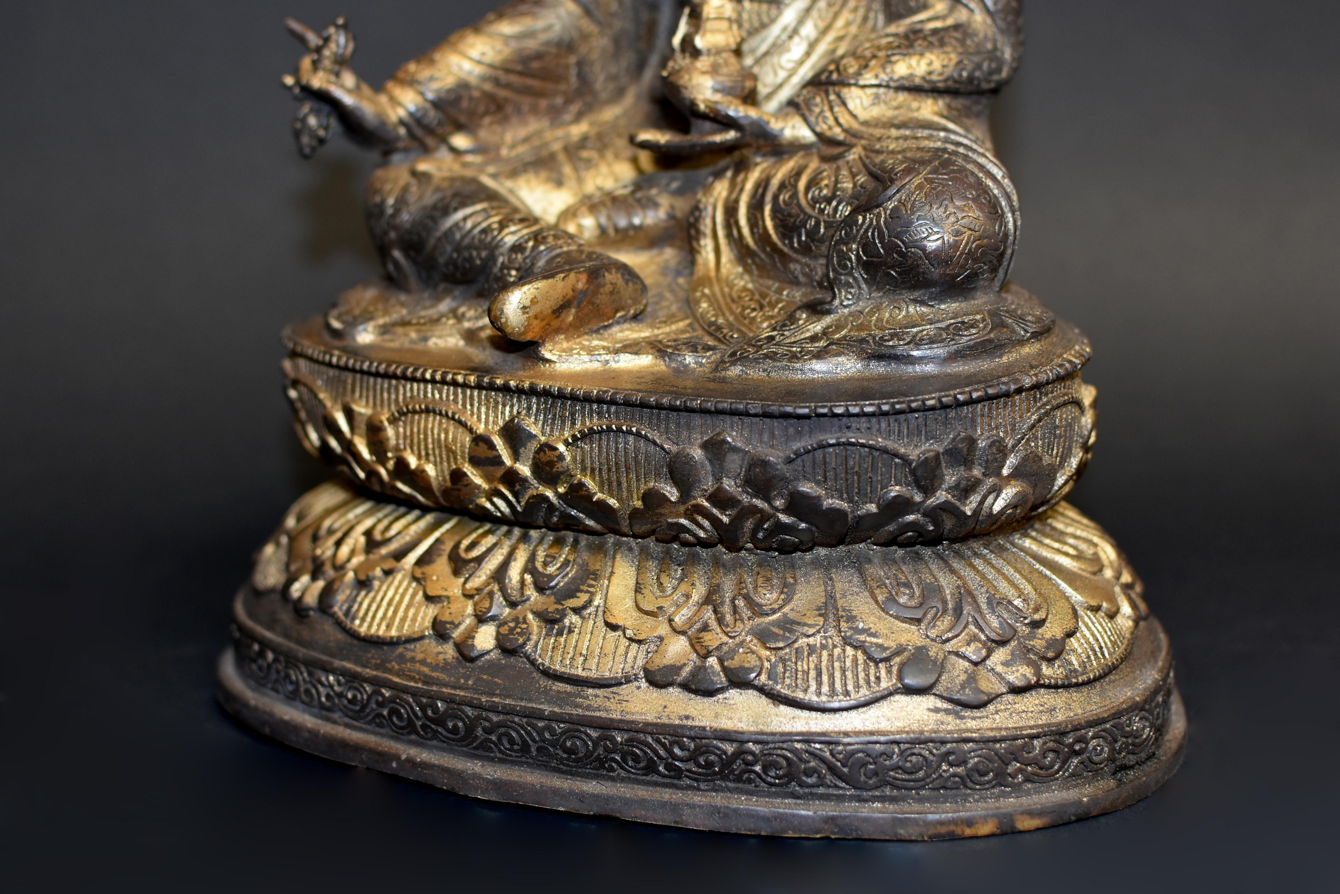 Gilt Copper Tibetan Statue of Teacher Padma Sambhav In Good Condition For Sale In Somis, CA
