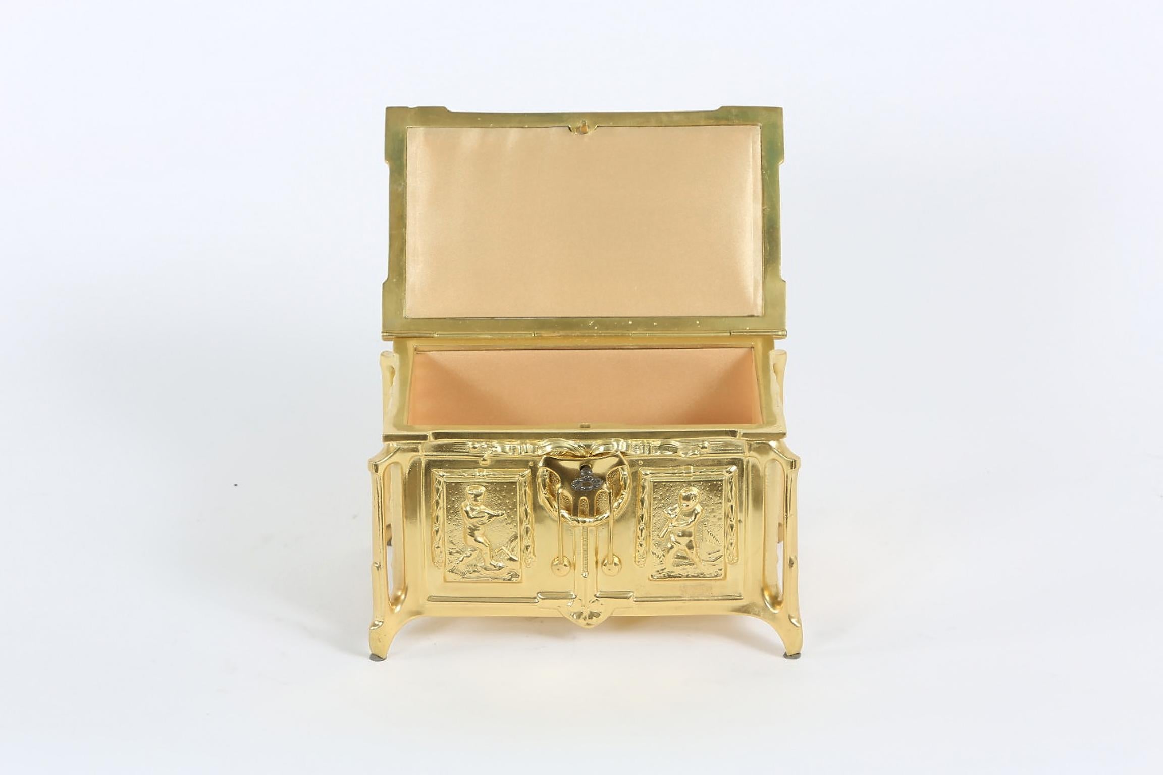 French Gilt Dore Bronze Metal Footed Covered Box