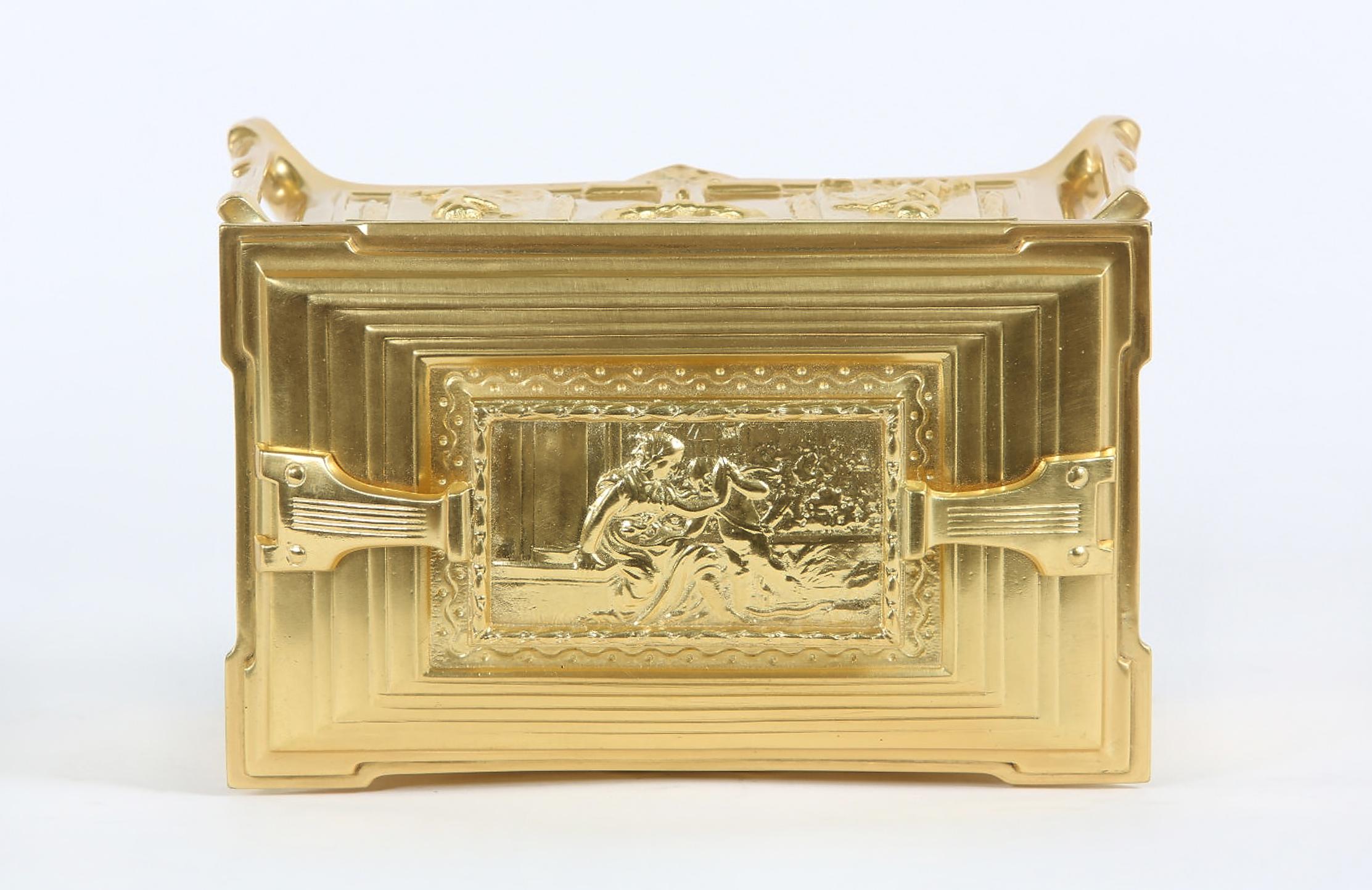 Gilt Dore Bronze Metal Footed Covered Box 1