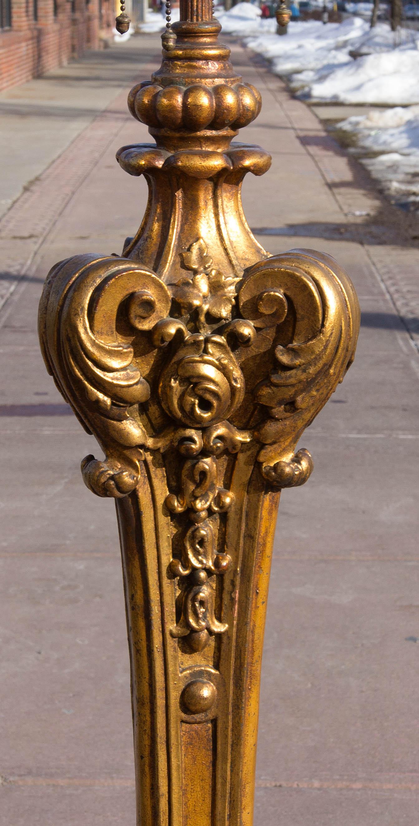 Gilt Floor Lamp In Good Condition In Rochester, NY