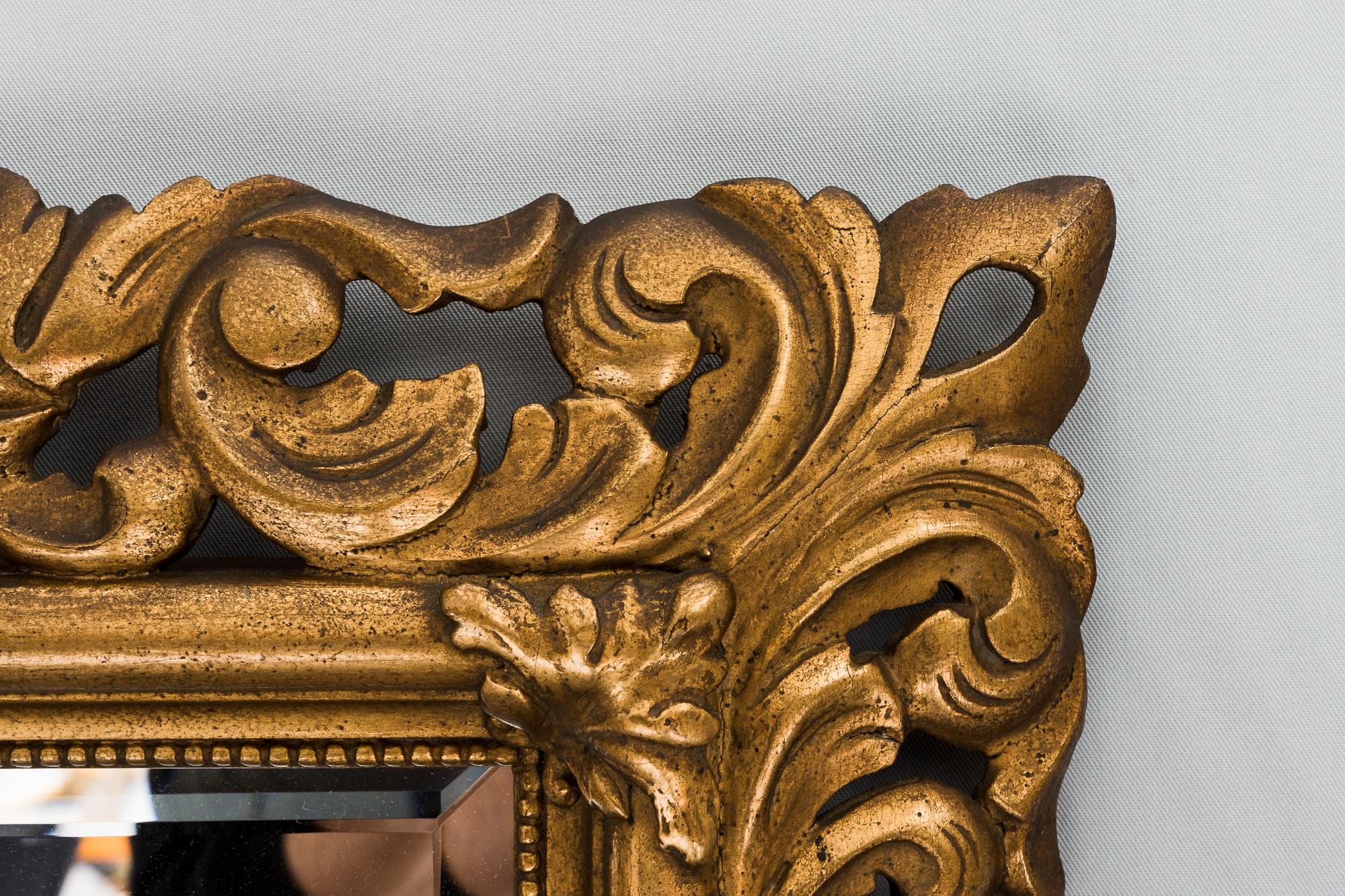 Gilt Florentine wall mirror hand carved, Austria, circa 1880
Original condition.