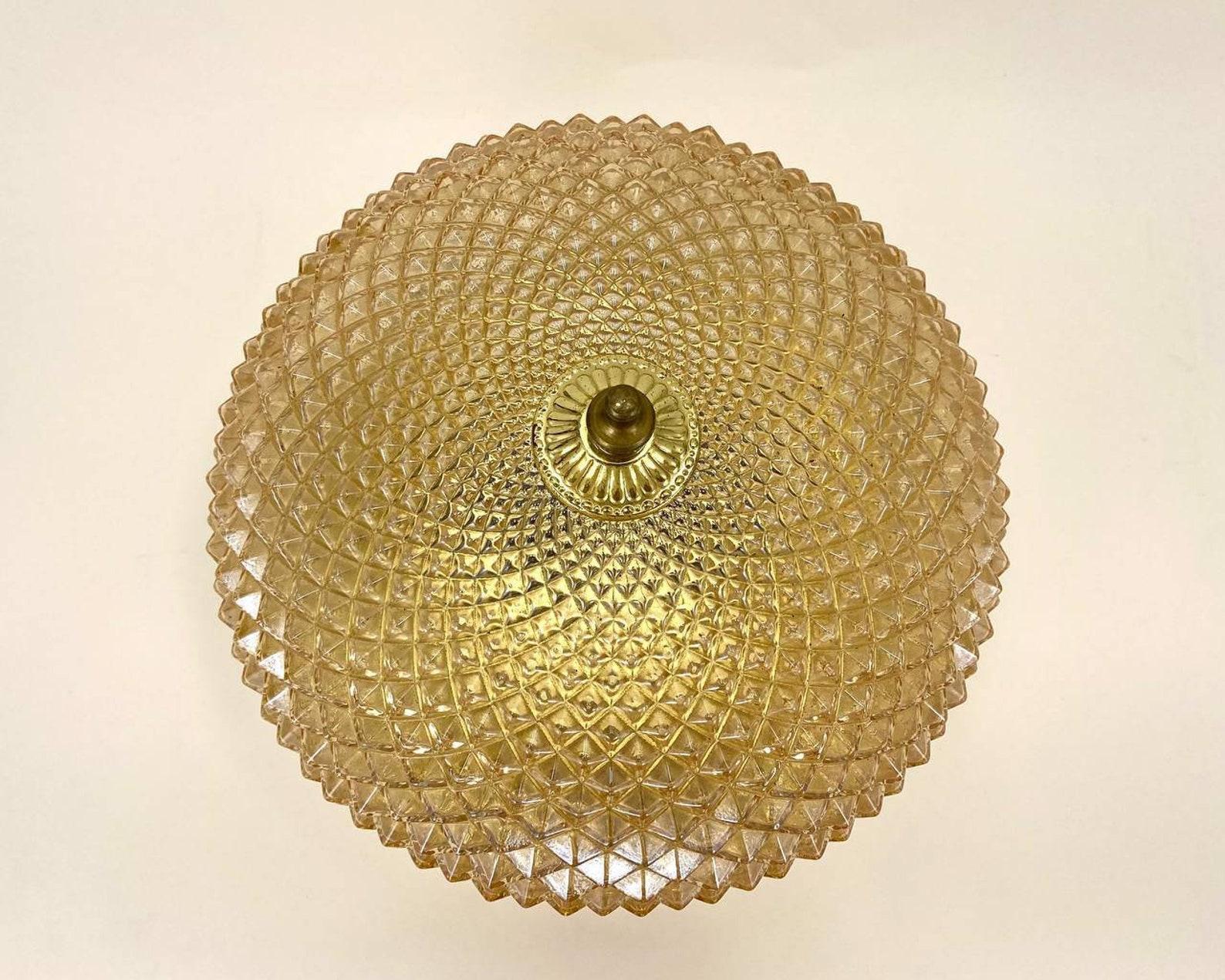 Gilt Glass Plafond and Brass Flush Mount Lamp In Good Condition For Sale In Bastogne, BE