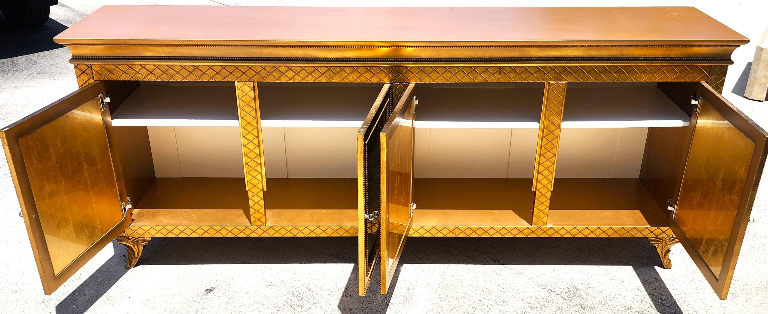 Buffet Foglia d'oro dorato Credenza Bar Cabinet Custom MADE 95 in vendita 1
