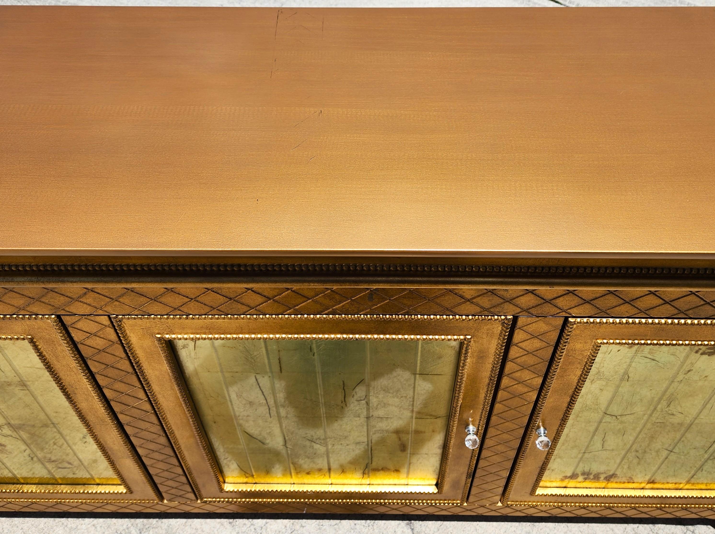 Buffet Foglia d'oro dorato Credenza Bar Cabinet Custom MADE 95 in vendita 4