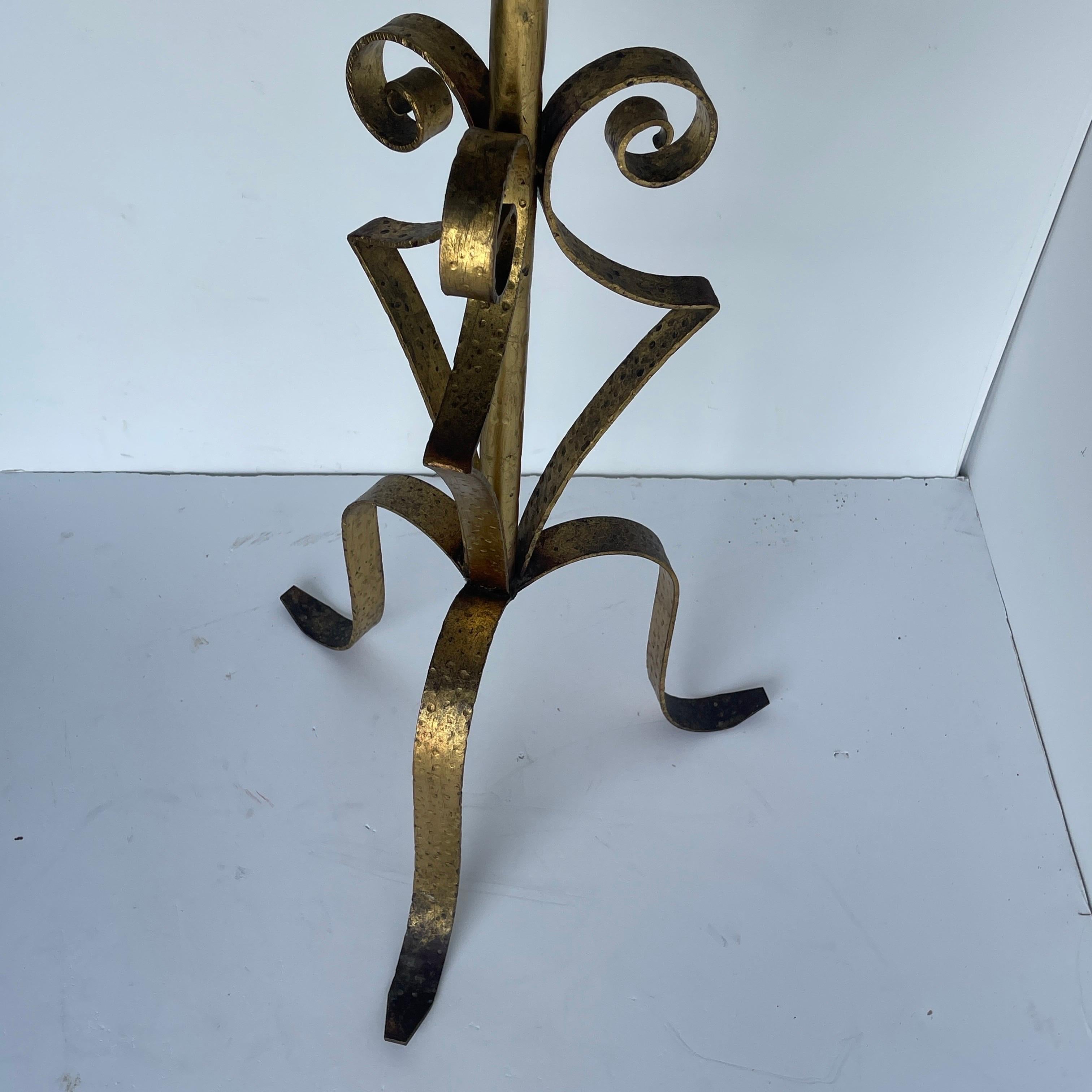 Gilt Gold Tole Leaf Torchiere Floor Planter Plant Stand, Spain Mid-Century For Sale 2