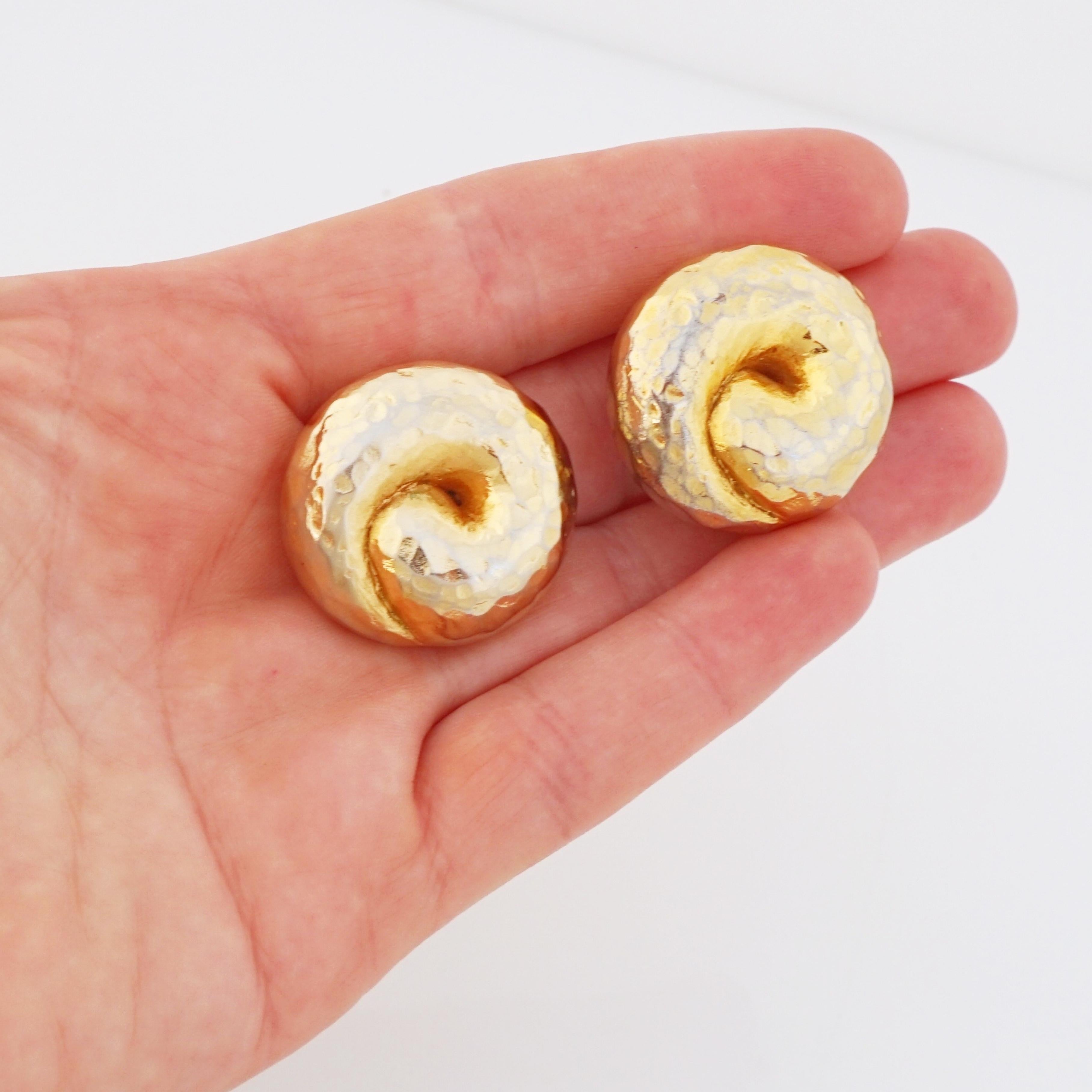 Gilt Hammered Puffy Swirl Earrings By Alexis Lahellec, 1980s For Sale 3