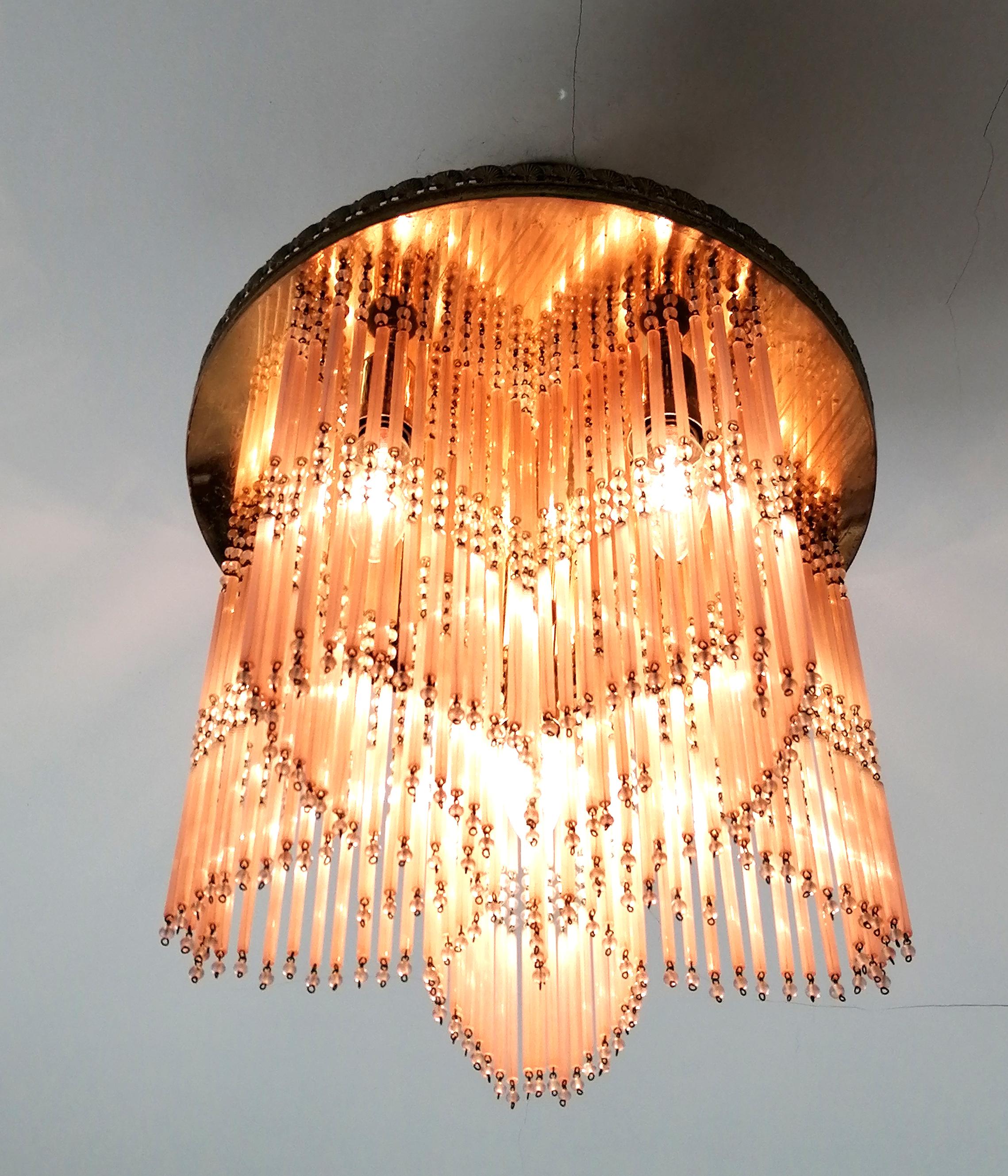 Gilt Hollywood Regency Star-shaped Chandelier Straw Fringes in Pink Murano Glass For Sale 11