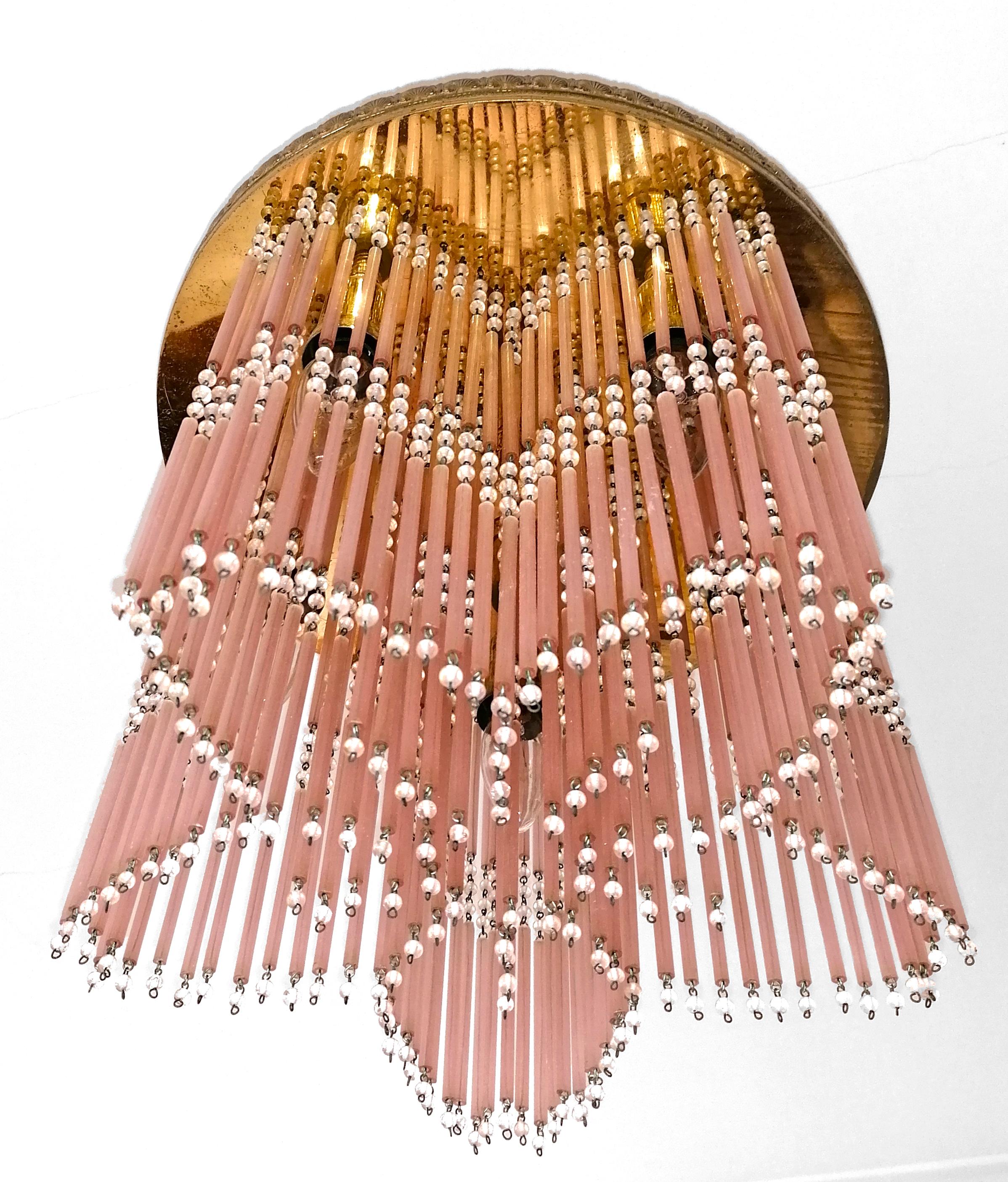 Gilt Hollywood Regency Star-shaped Chandelier Straw Fringes in Pink Murano Glass In Fair Condition For Sale In Coimbra, PT