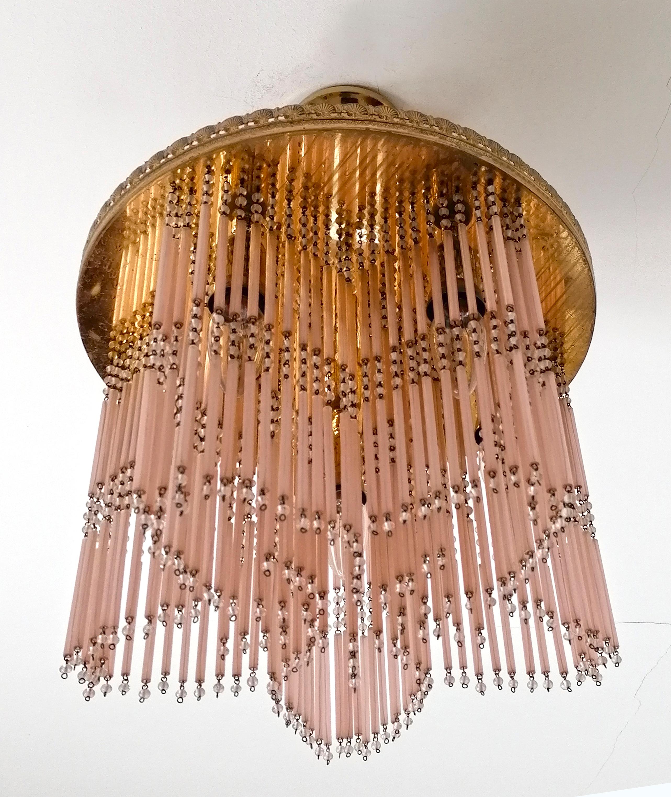 Gilt Hollywood Regency Star-shaped Chandelier Straw Fringes in Pink Murano Glass For Sale 4