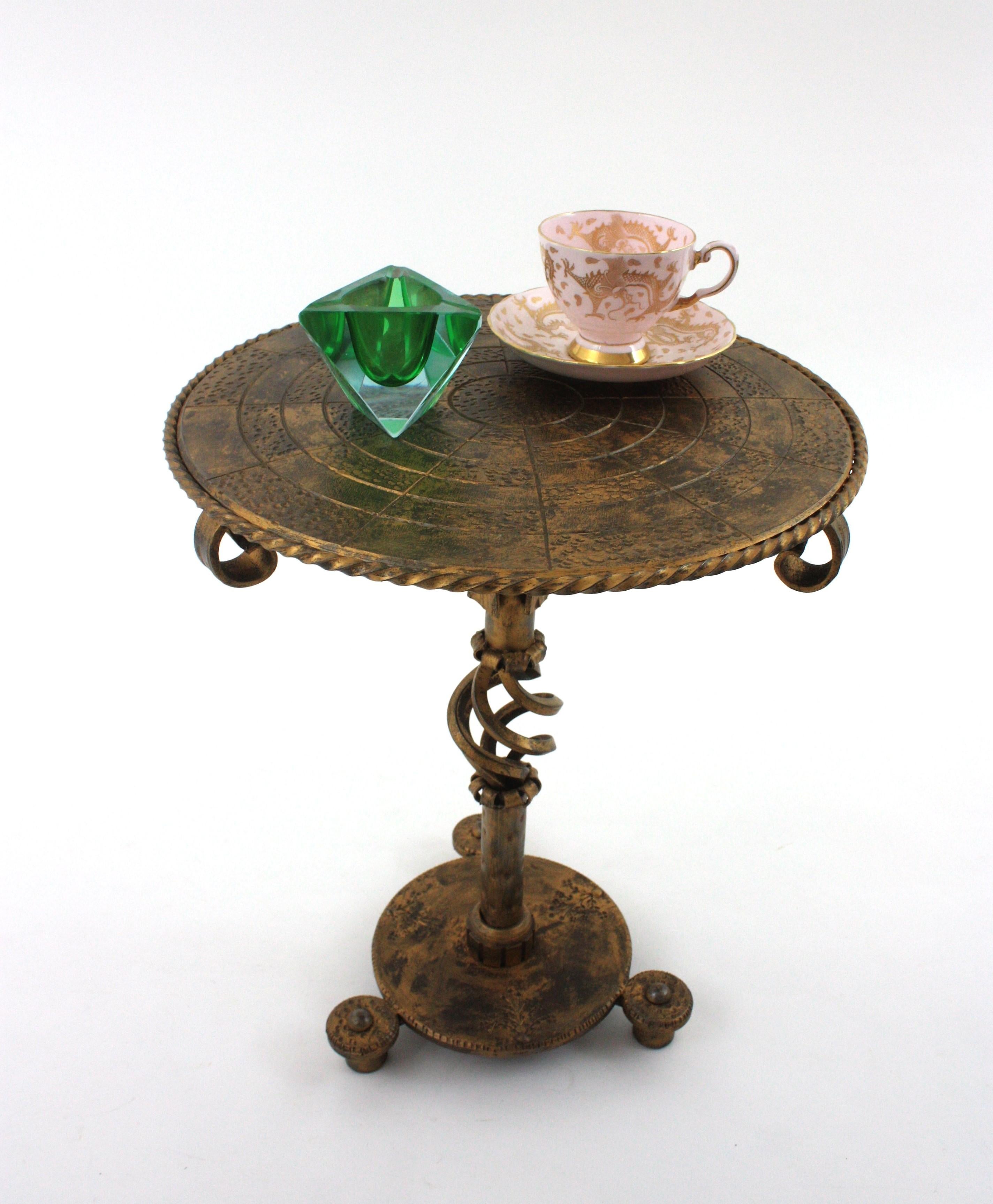 Gilt Iron Brutalist Side Table Gueridon / Drinks Table For Sale 6