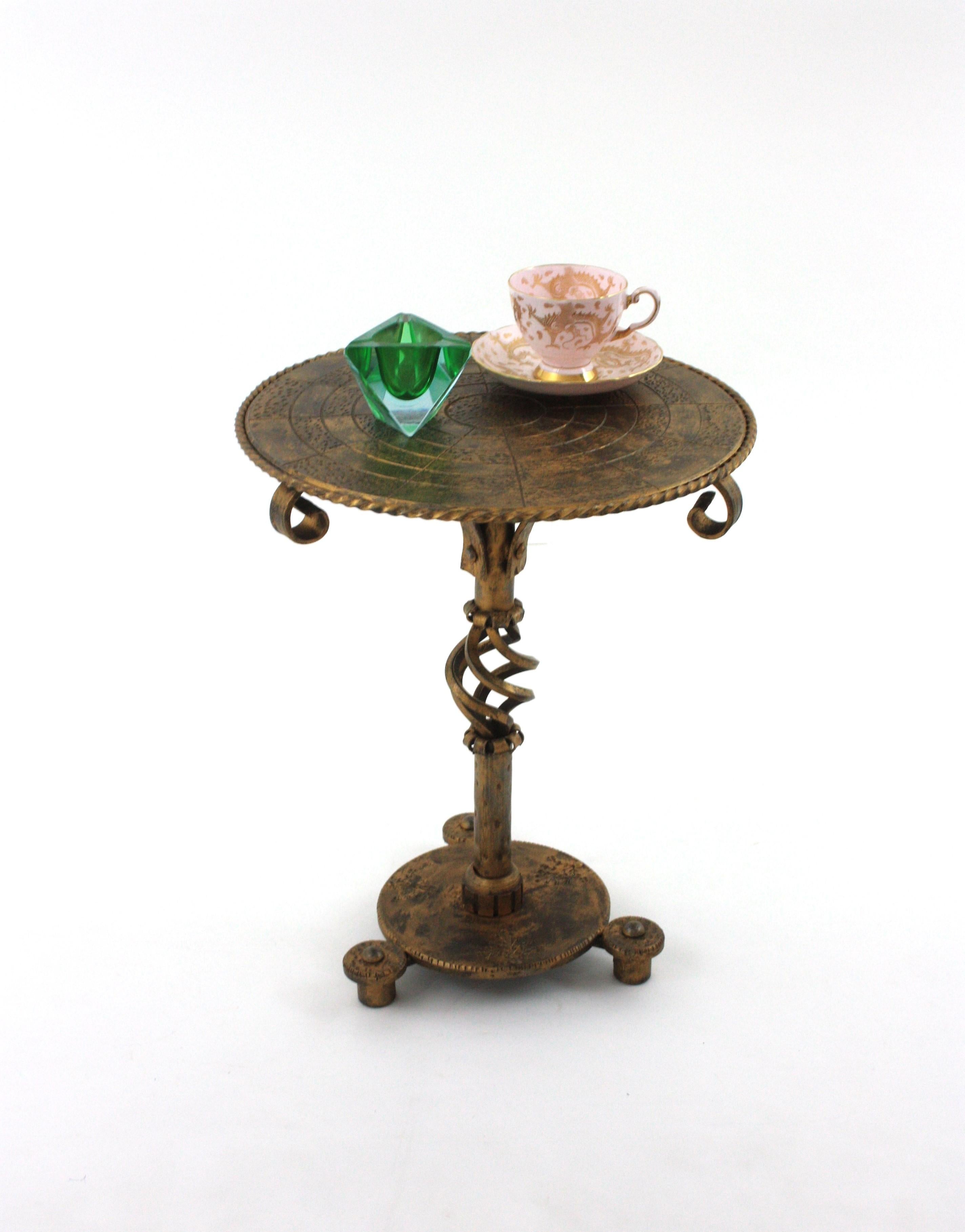 Gilt Iron Brutalist Side Table Gueridon / Drinks Table For Sale 7
