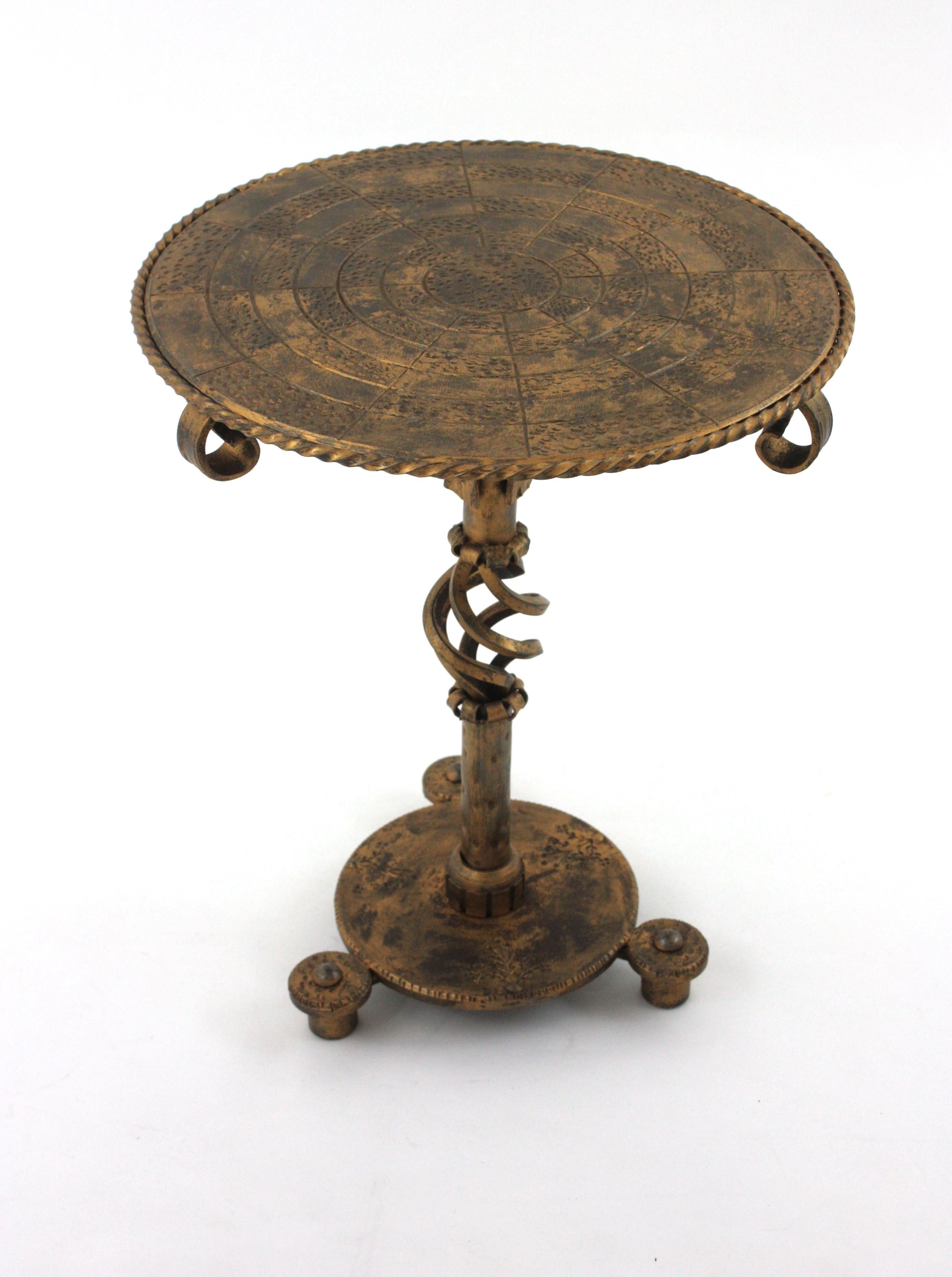 Spanish Gilt Iron Brutalist Side Table Gueridon / Drinks Table For Sale
